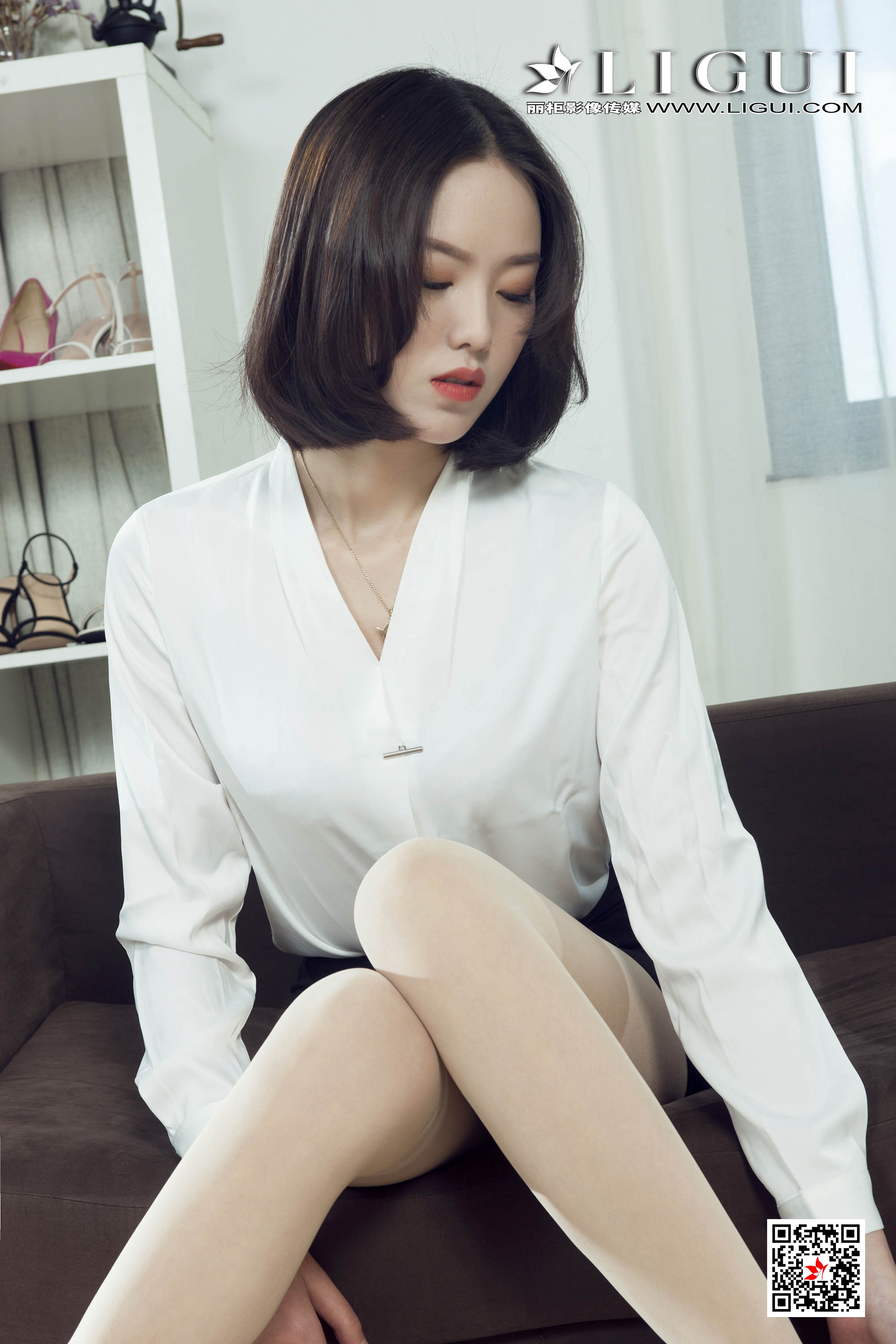 pretty lady dirty feet 131