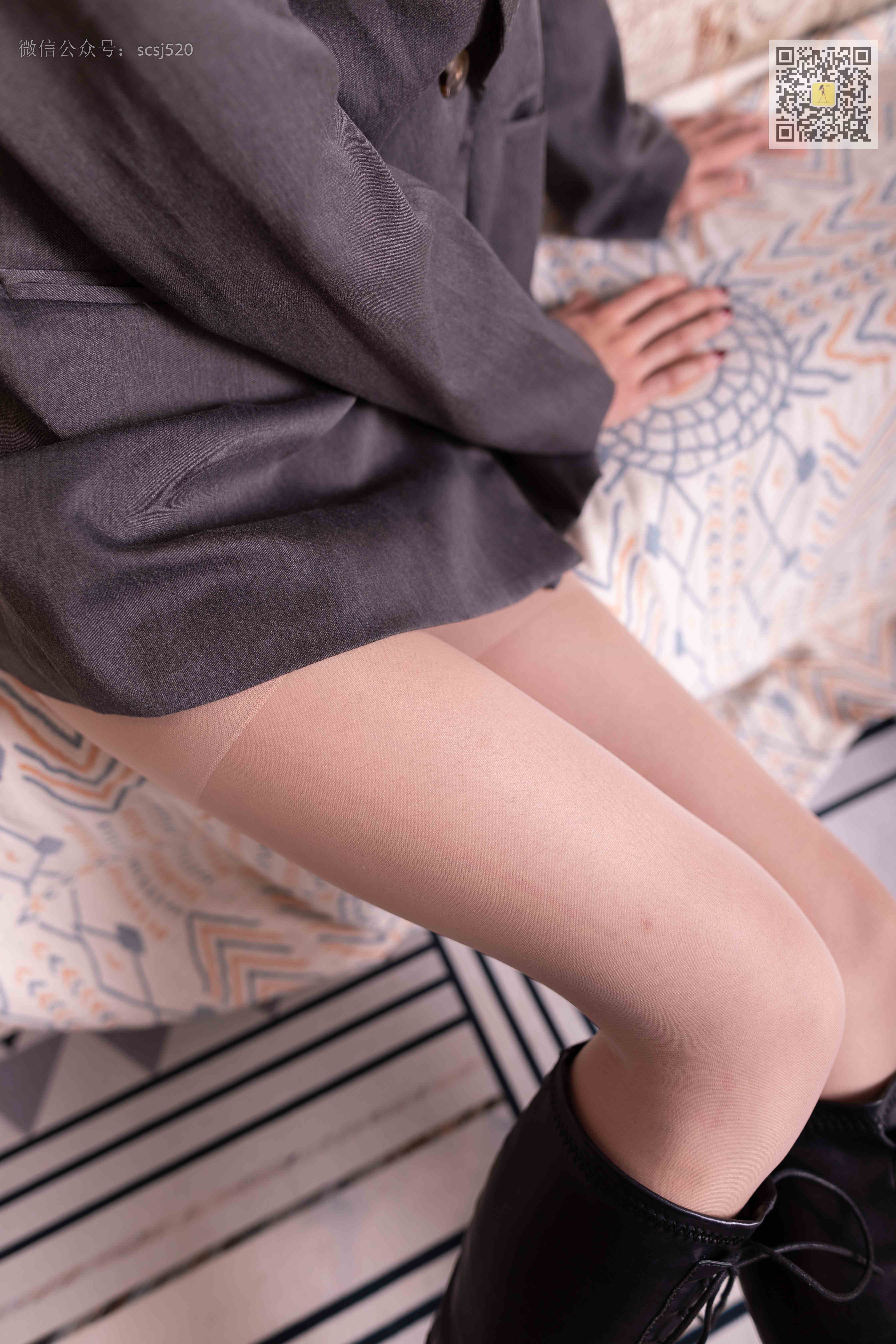 China Beauty Legs and feet 1403