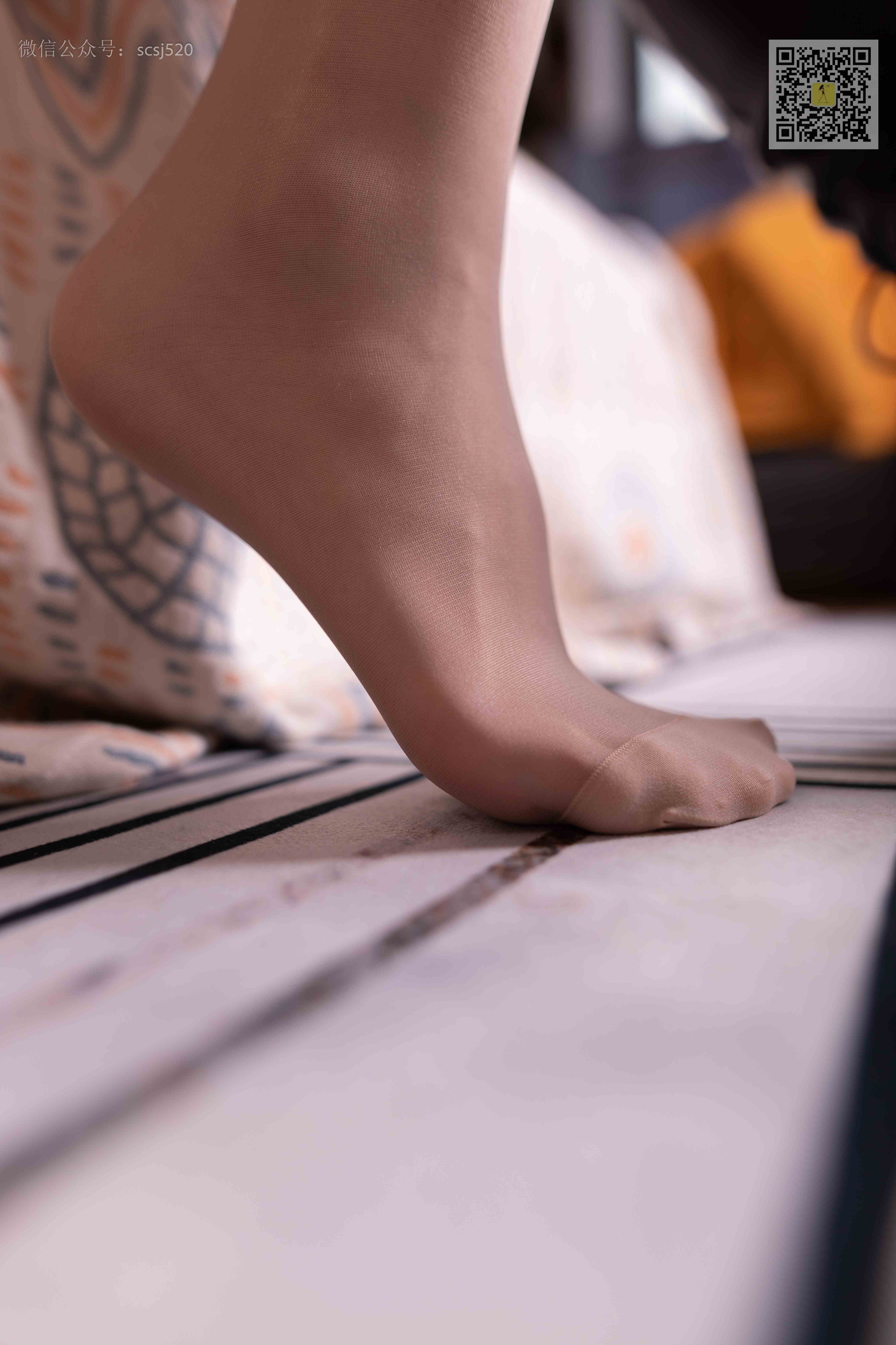 China Beauty Legs and feet 1403