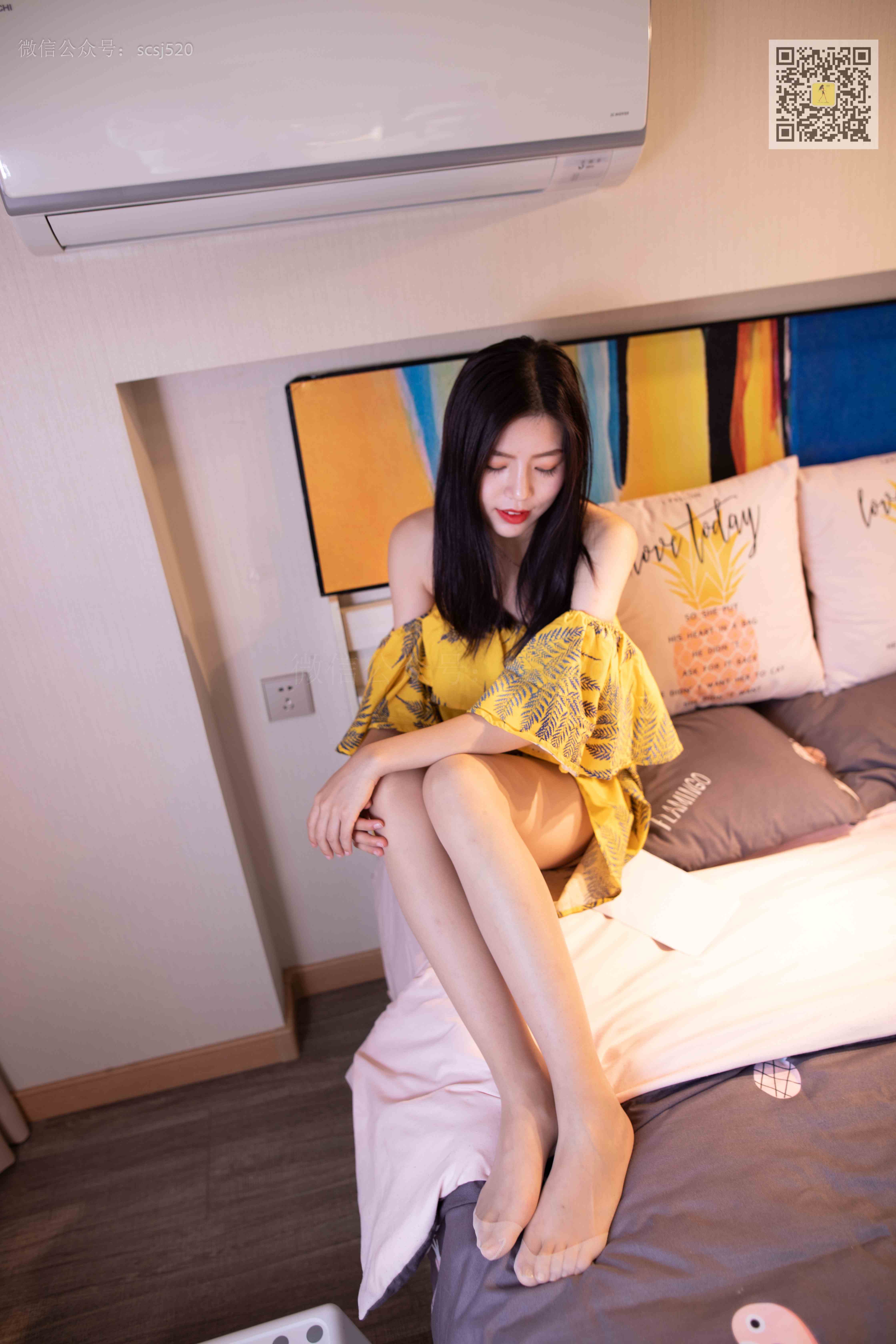 China Beauty Legs and feet 1405