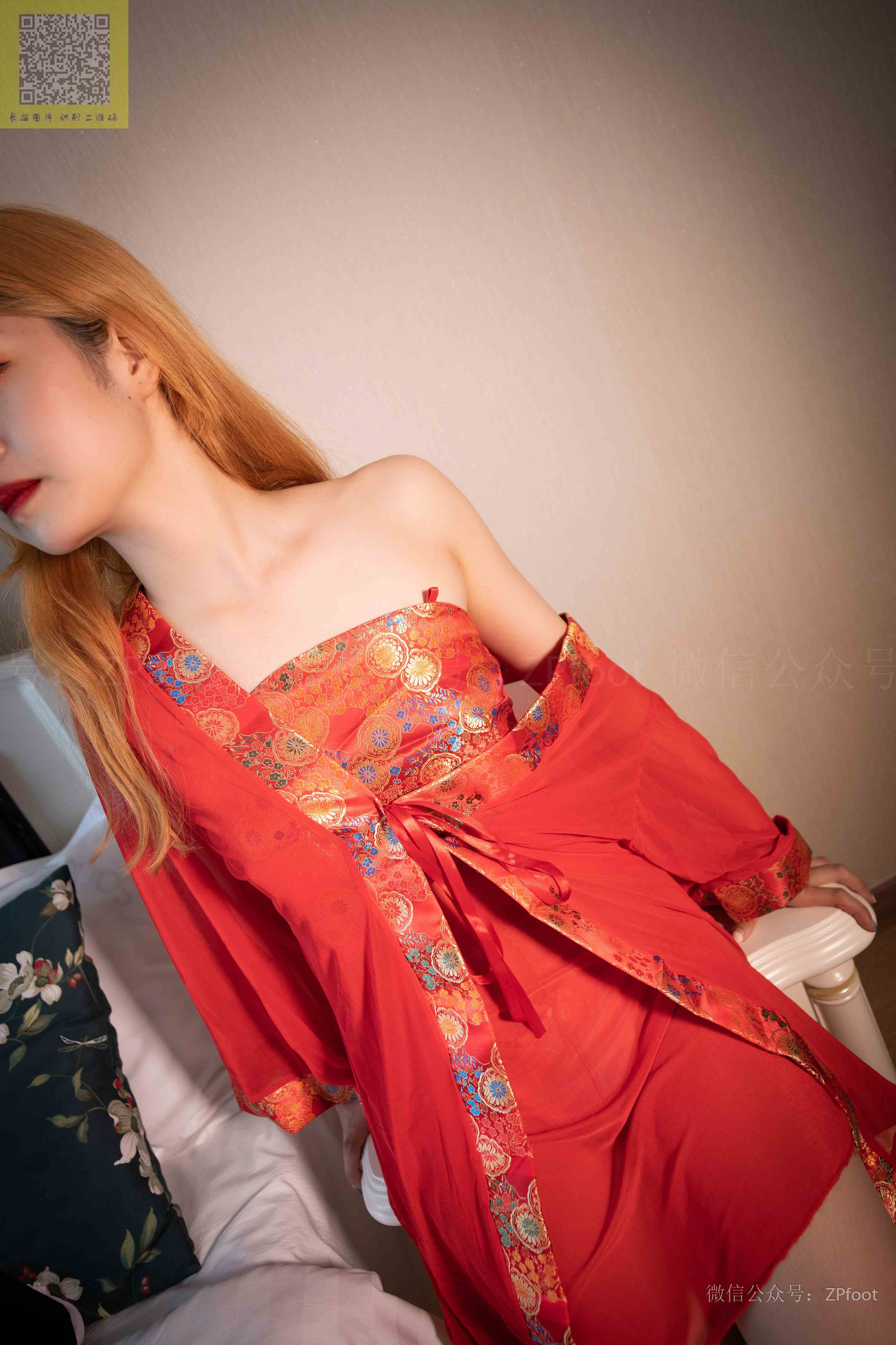 China Beauty Legs and feet 1410