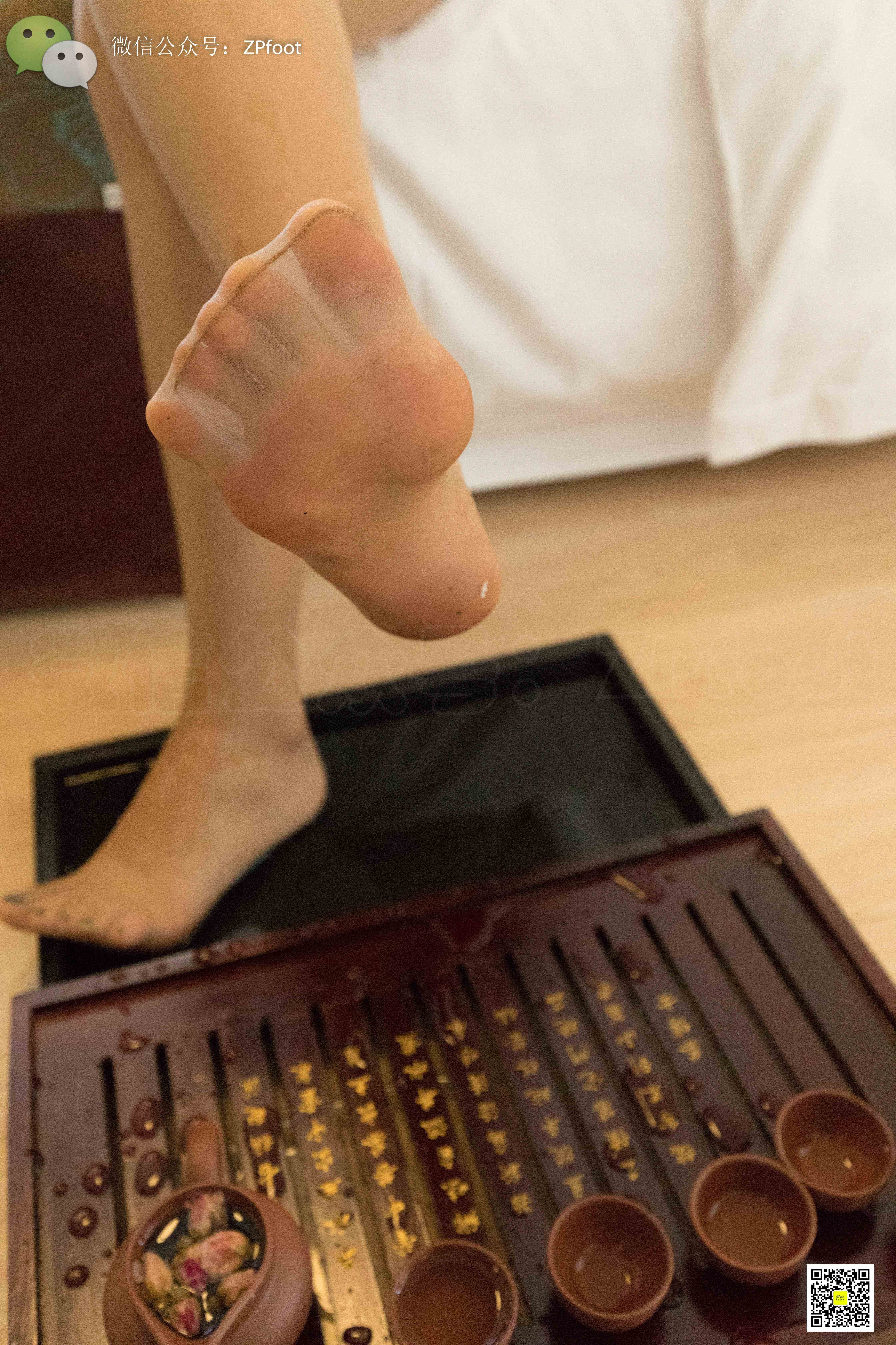 China Beauty Legs and feet 1411