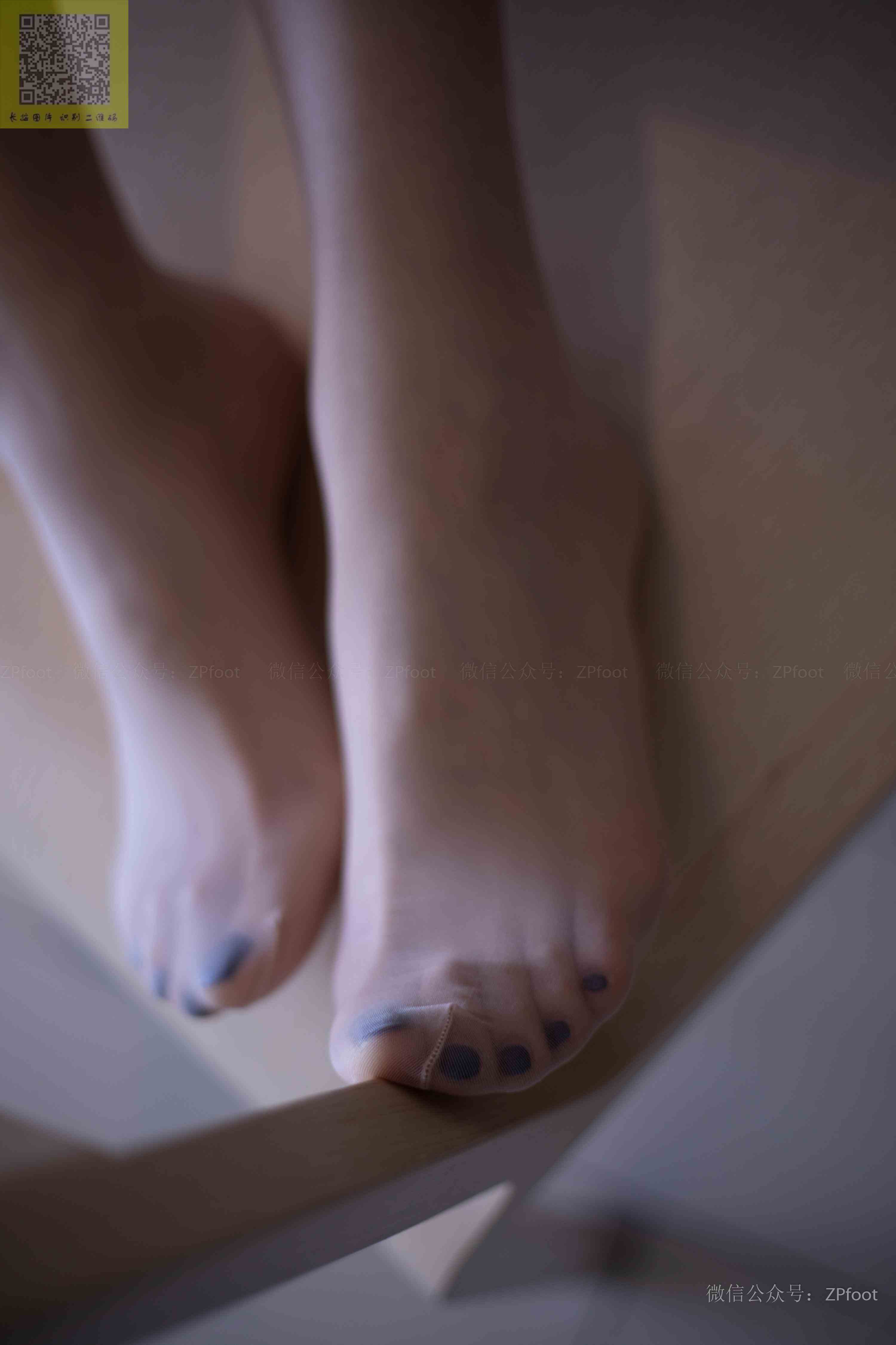 China Beauty Legs and feet 1412