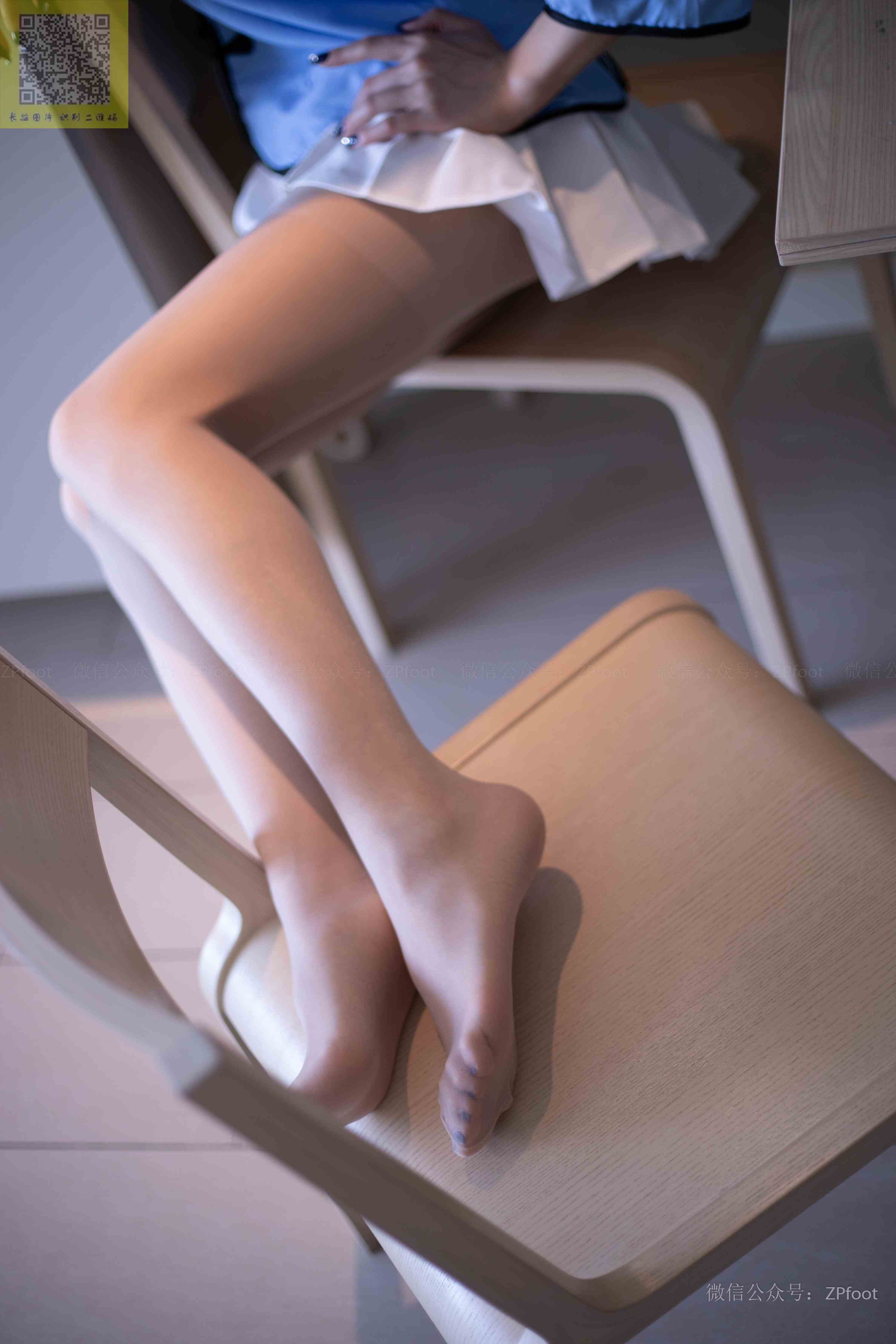 China Beauty Legs and feet 1412