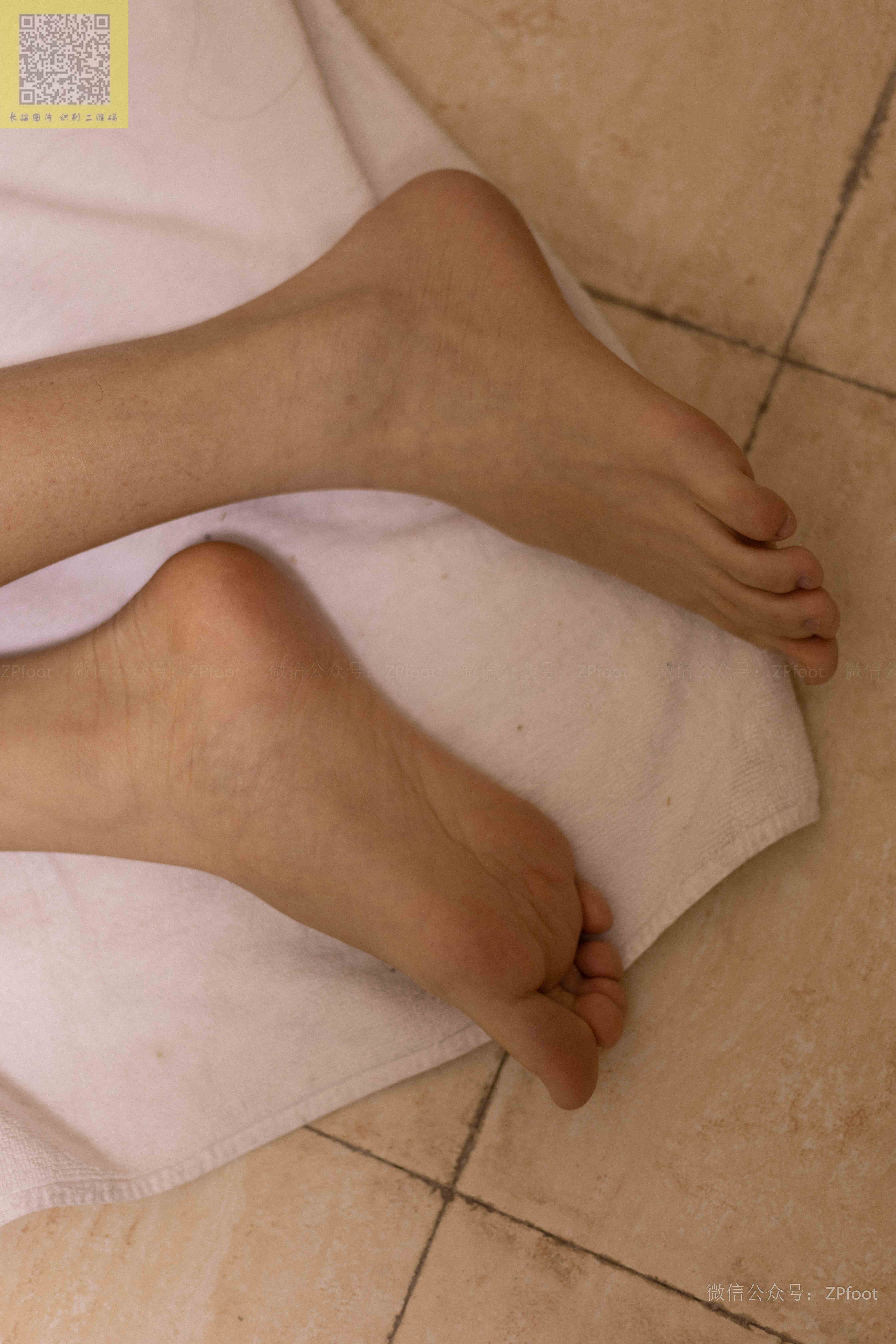 China Beauty Legs and feet 1413