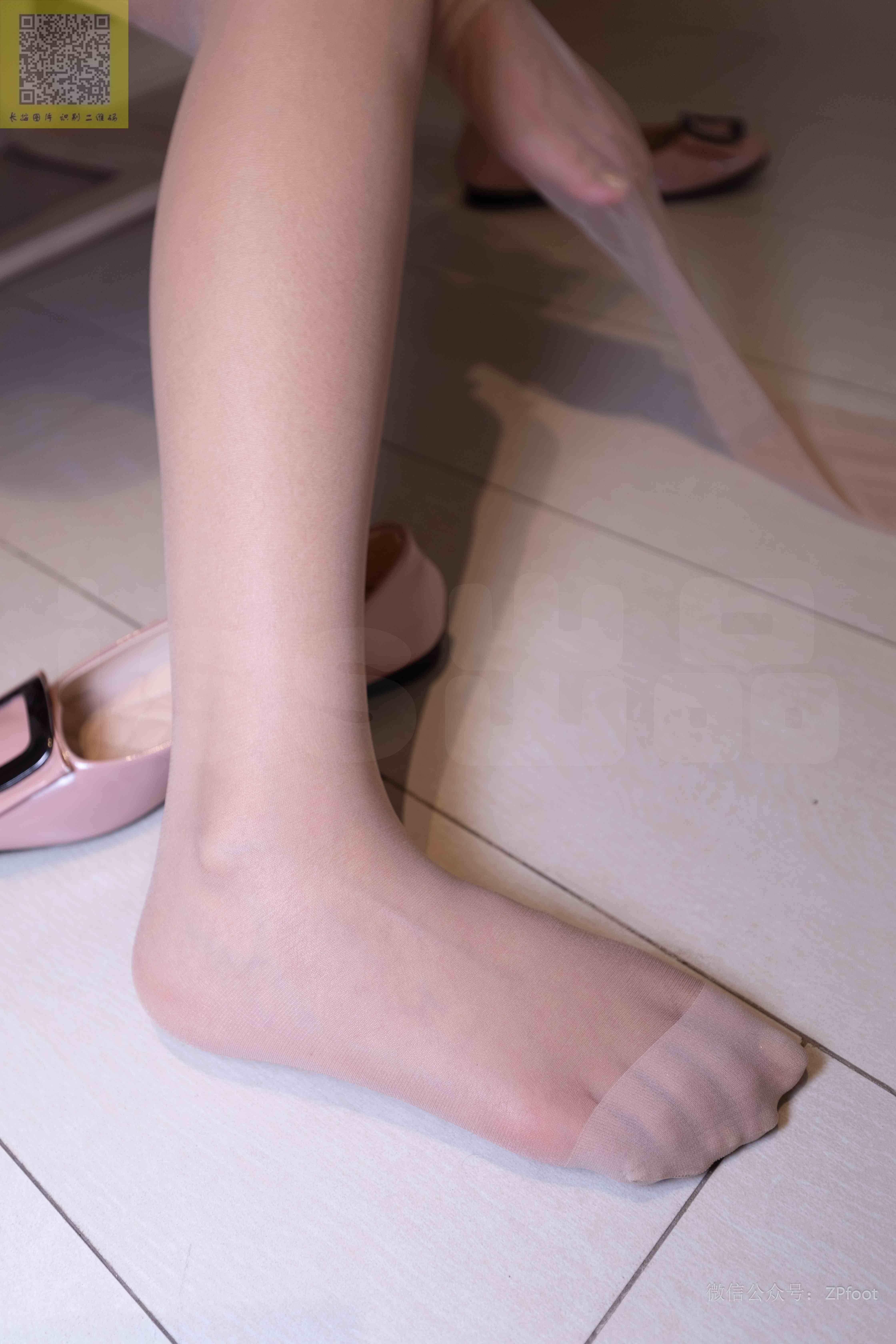 China Beauty Legs and feet 1415