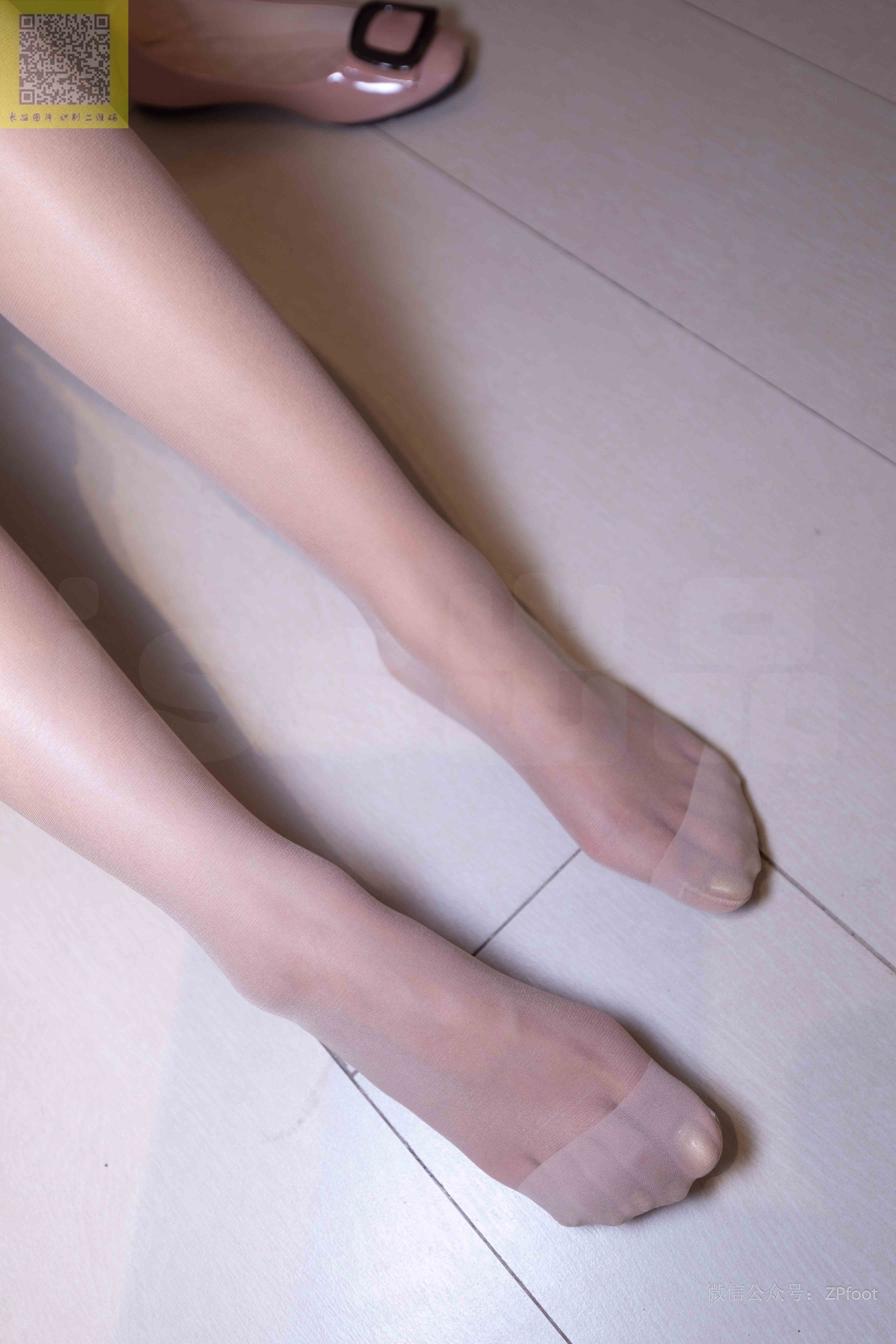 China Beauty Legs and feet 1415