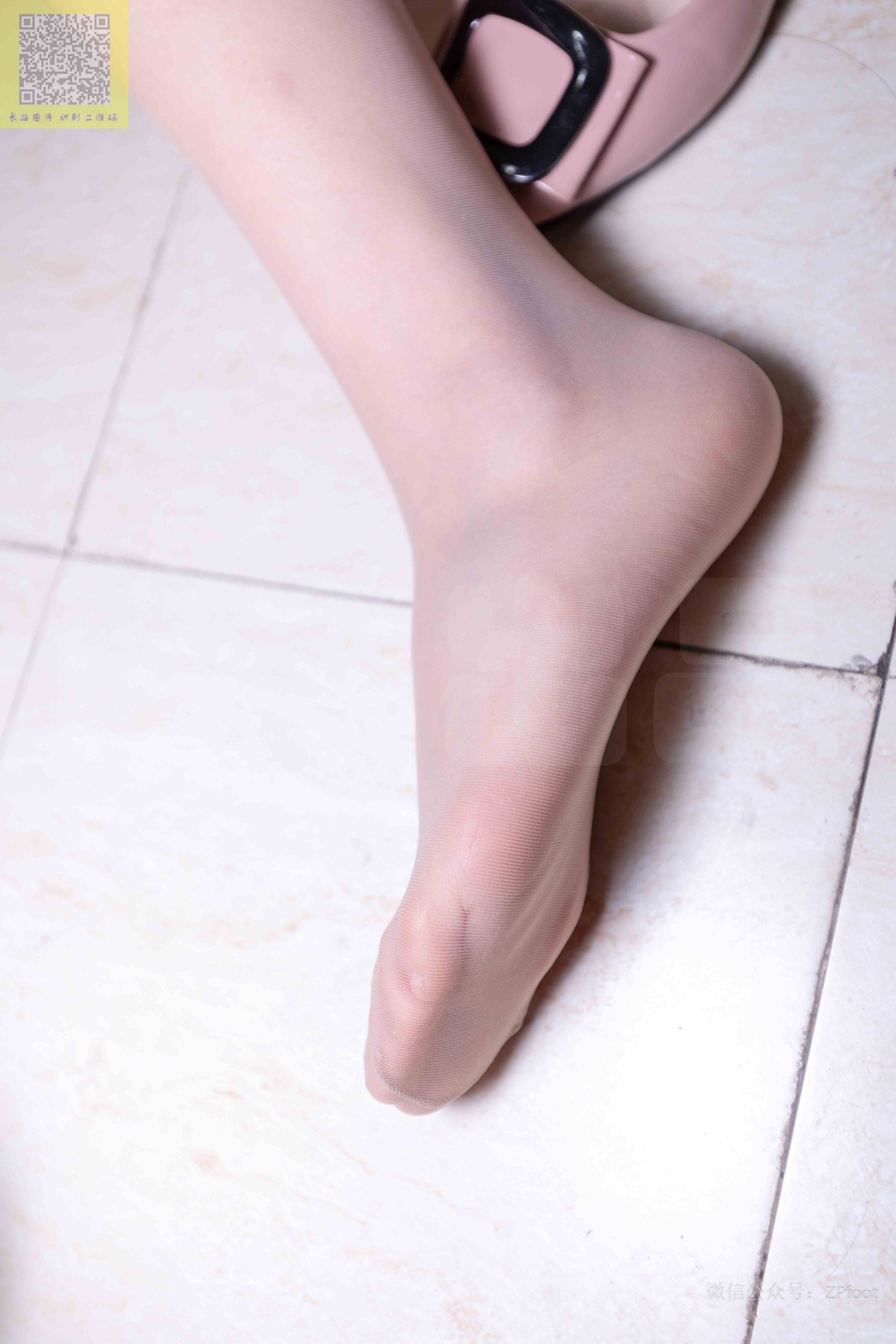 China Beauty Legs and feet 1417