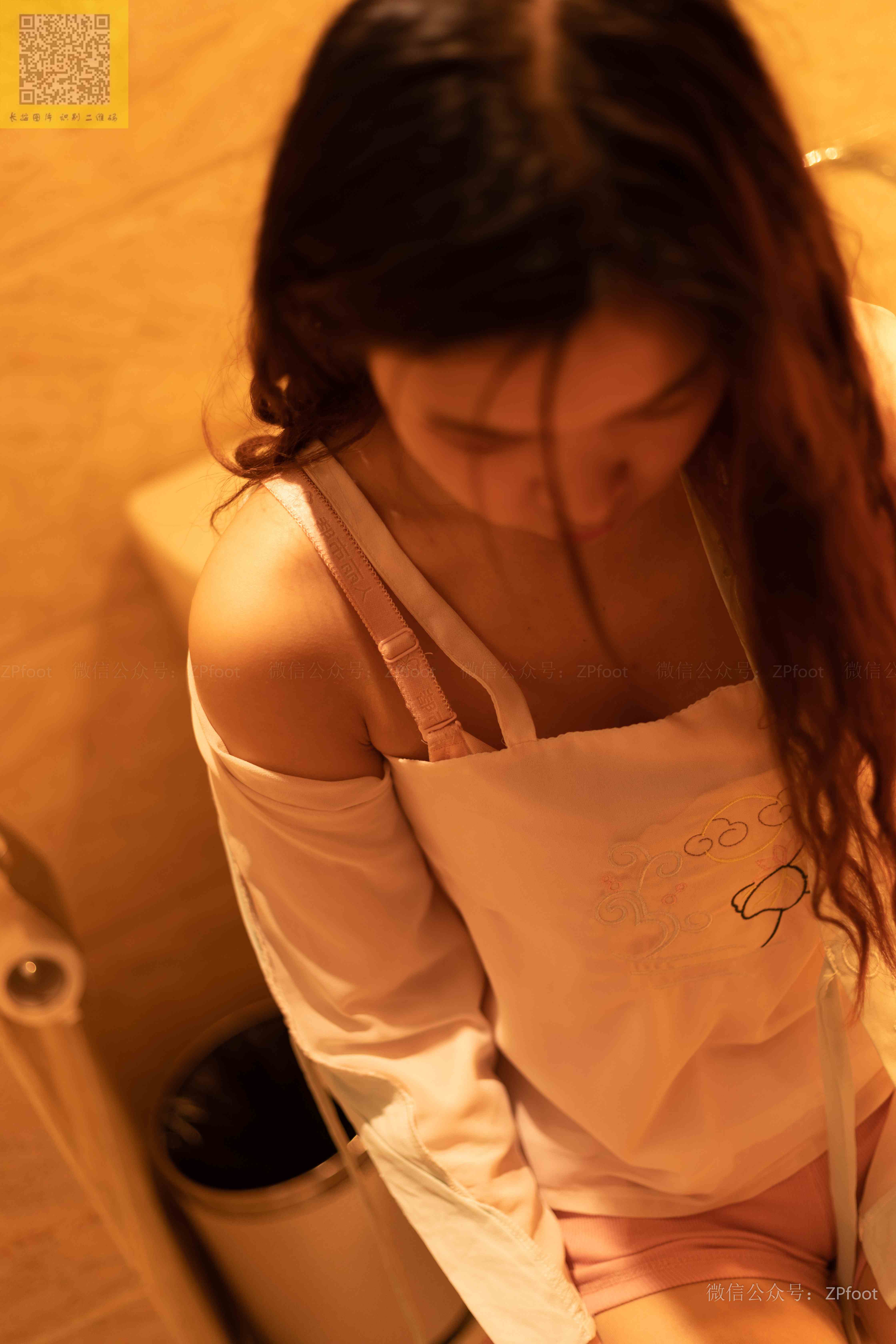 China Beauty Legs and feet 1418