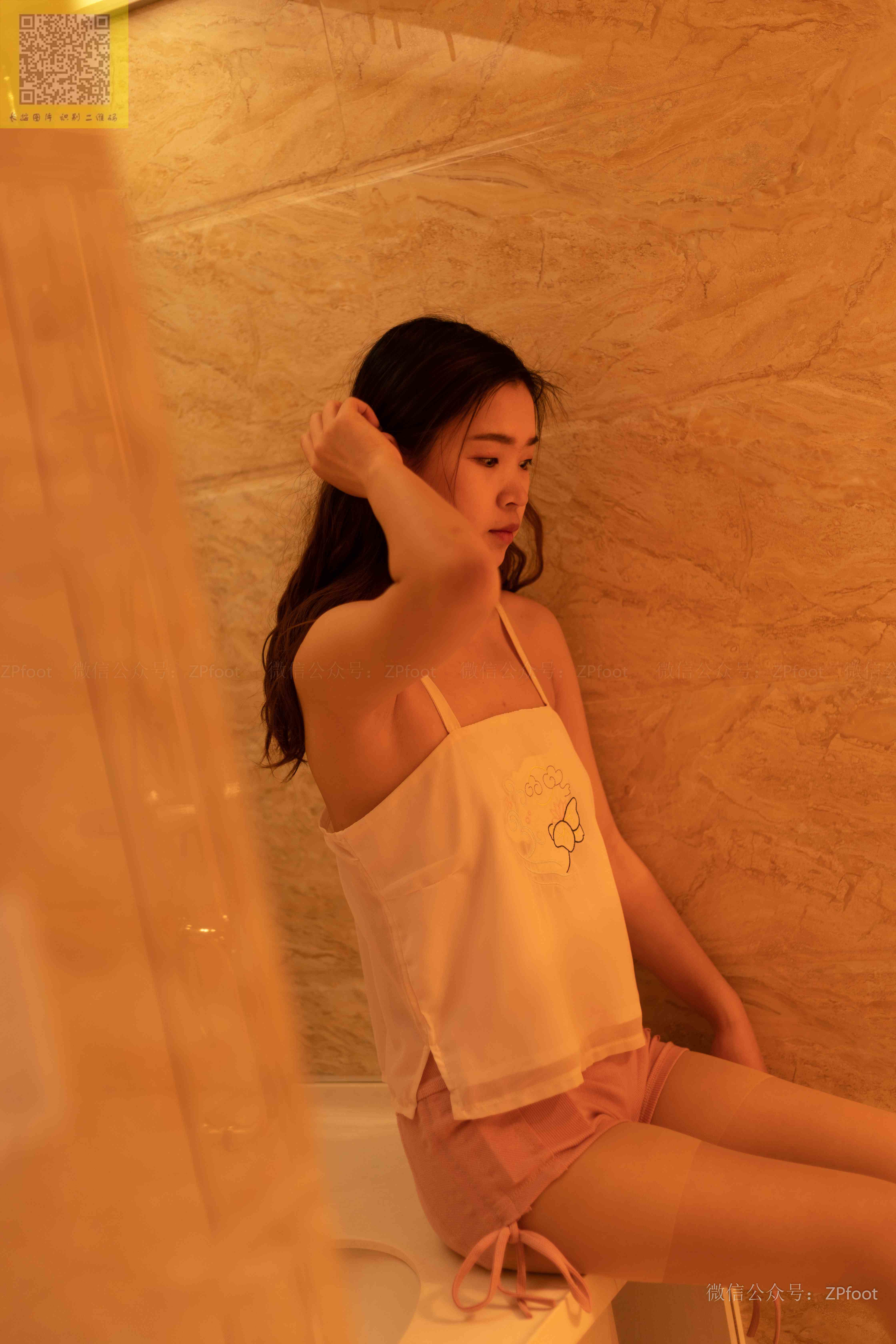 China Beauty Legs and feet 1418