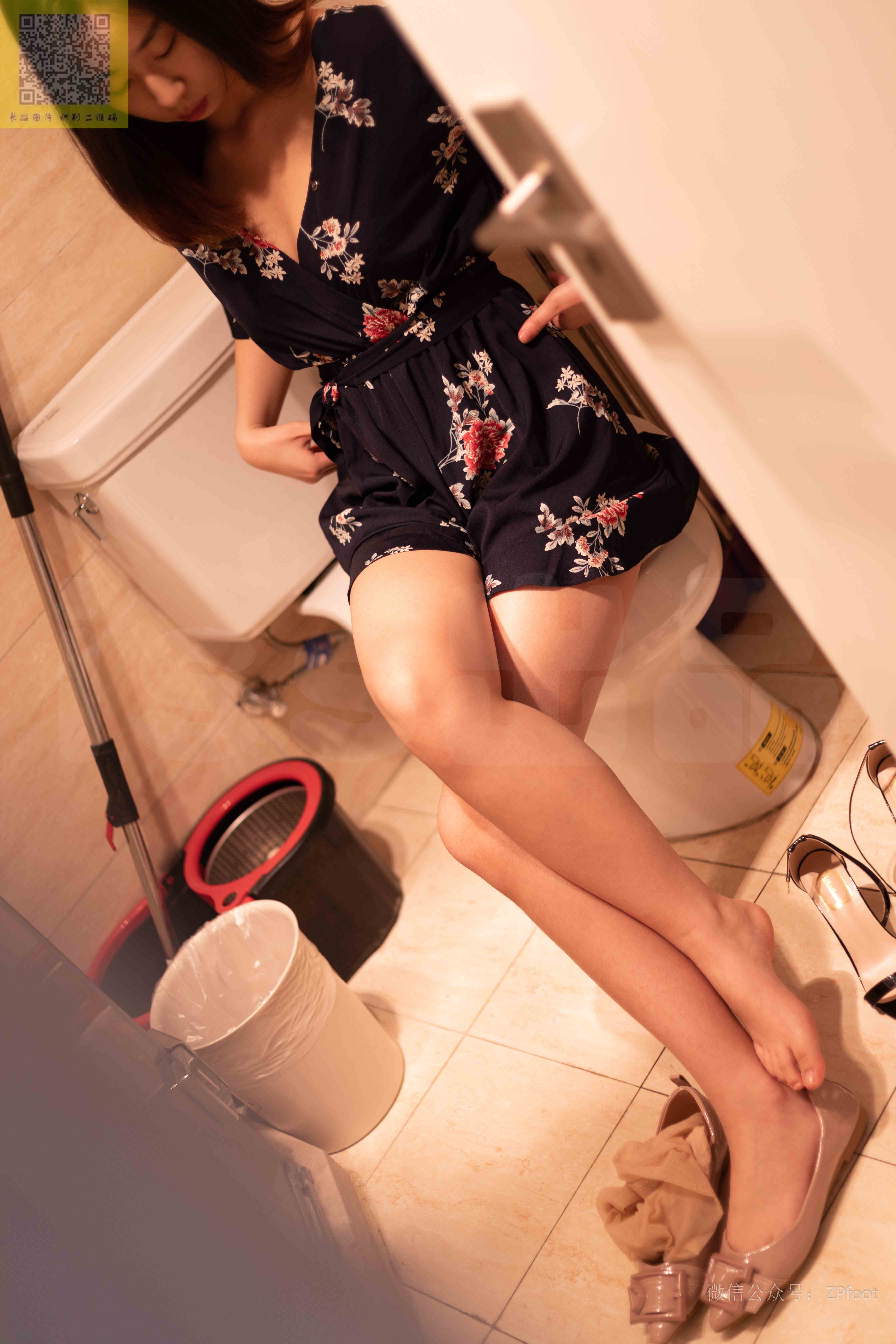 China Beauty Legs and feet 1420