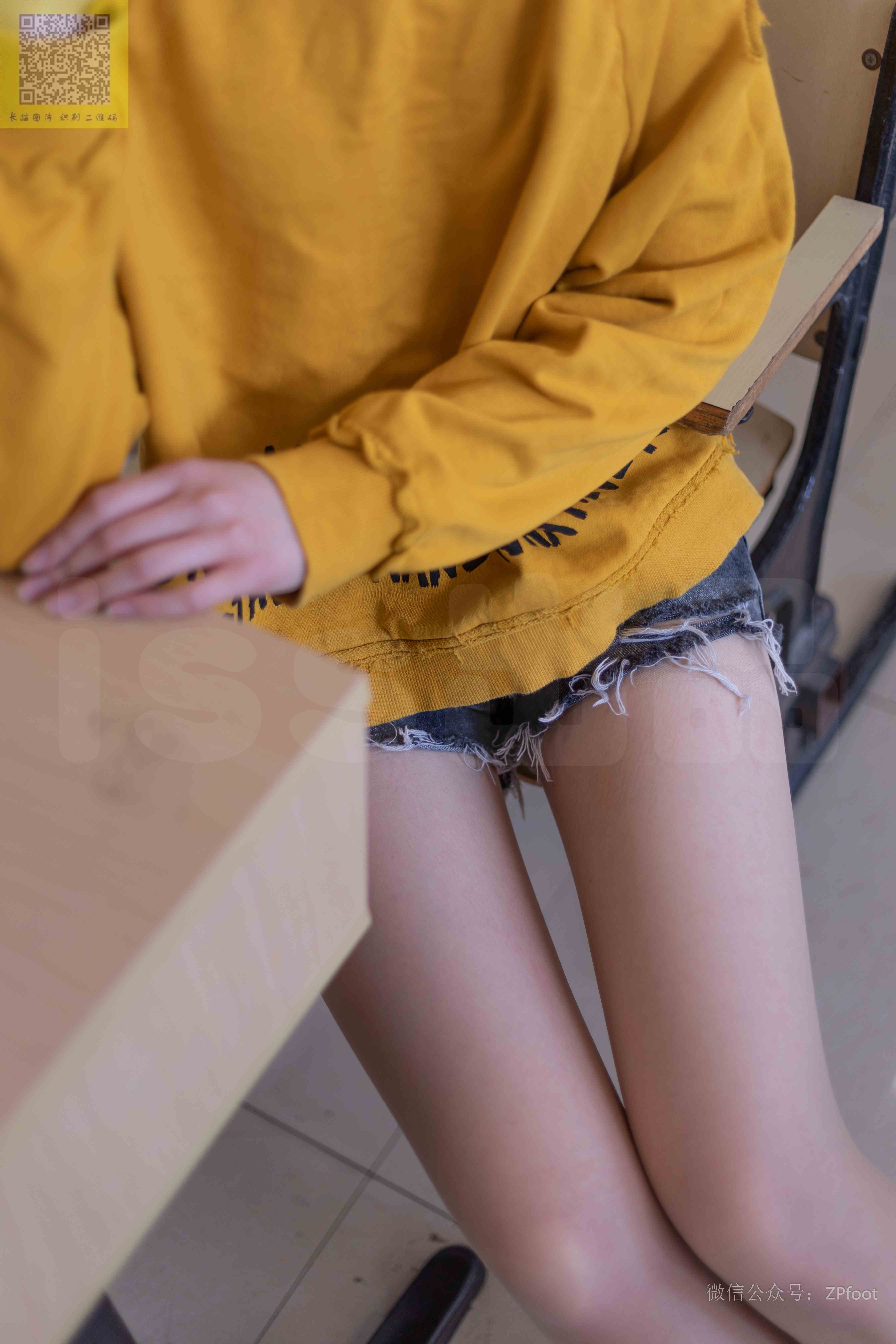 China Beauty Legs and feet 1421