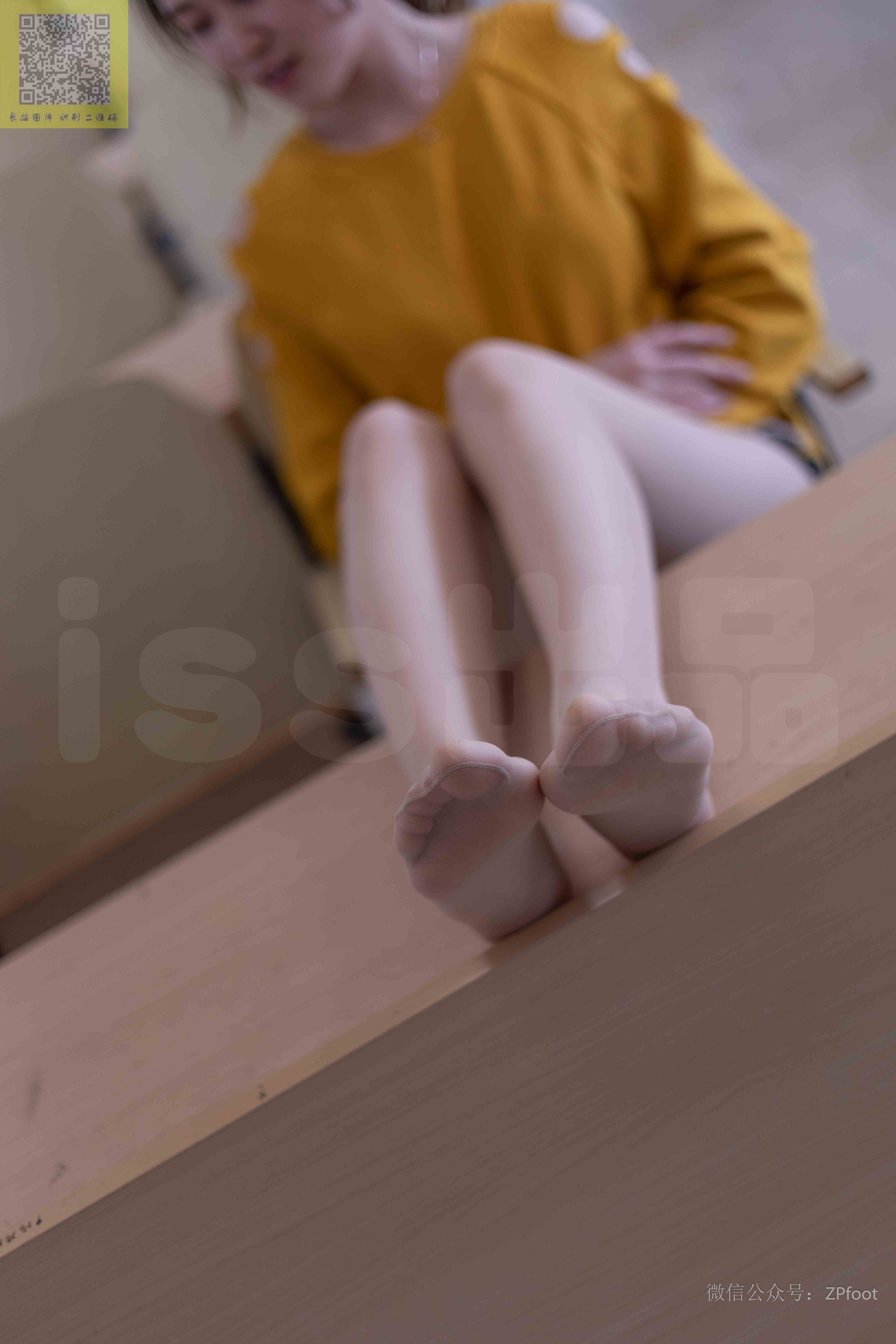 China Beauty Legs and feet 1421