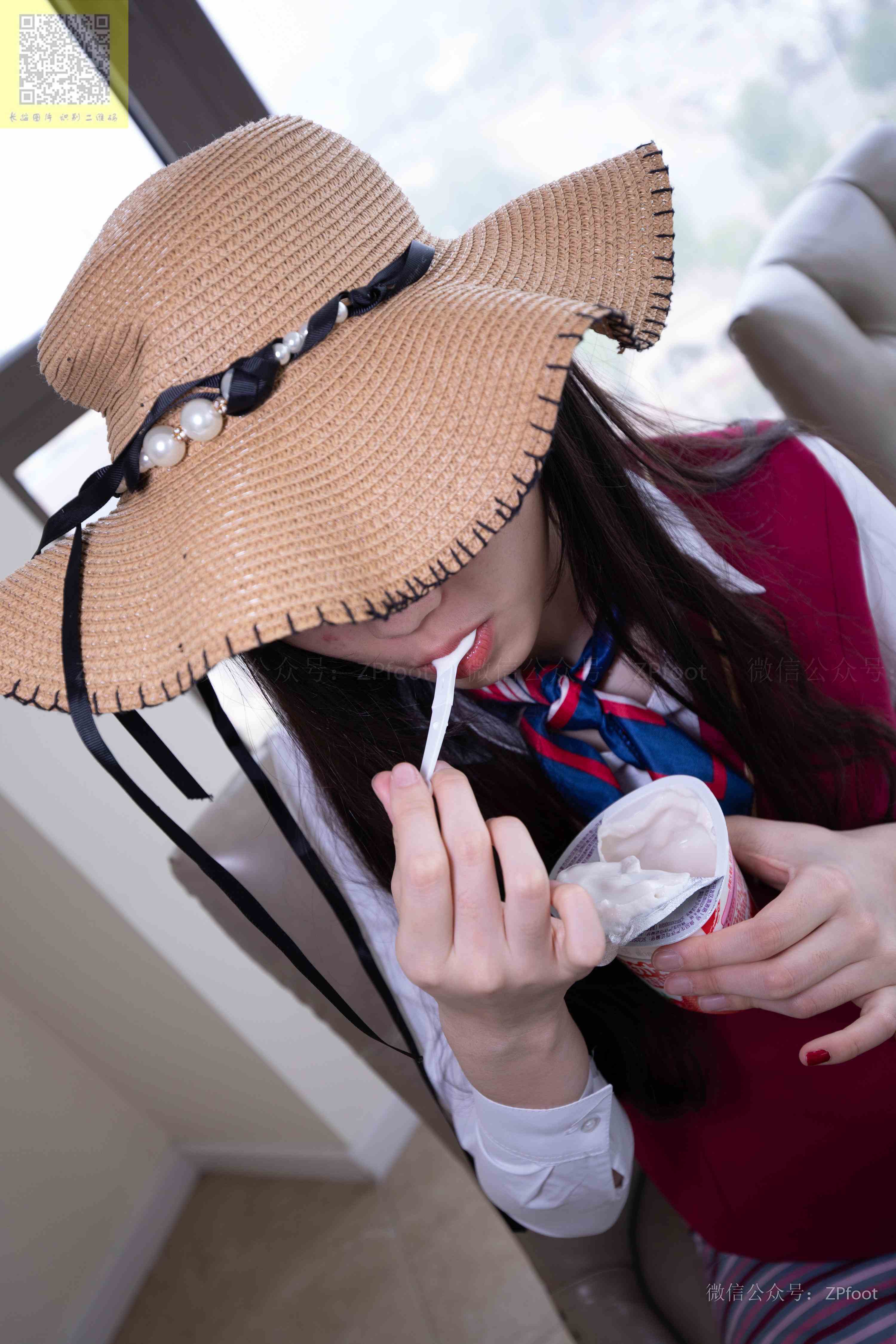 China Beauty Legs and feet 1423