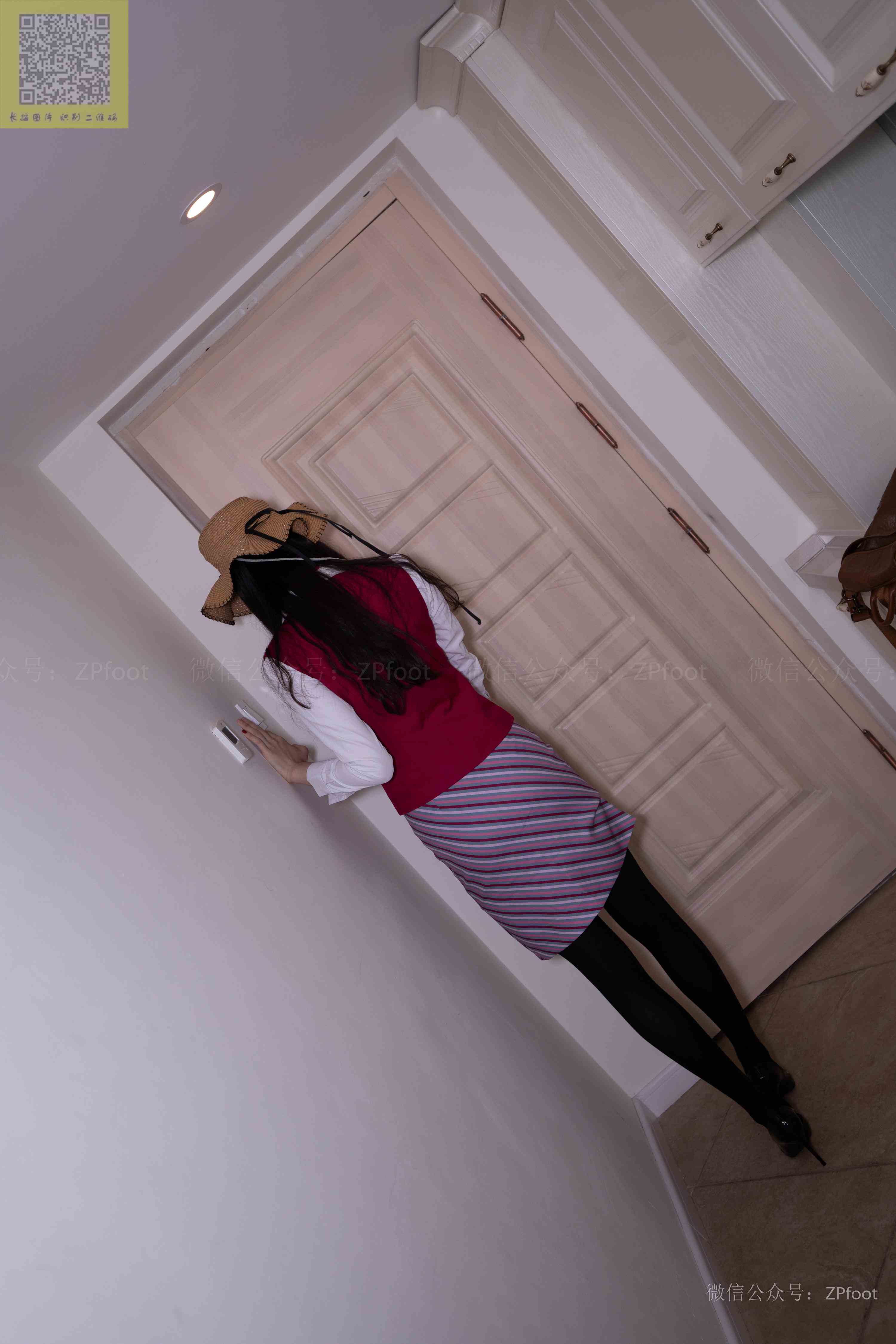 China Beauty Legs and feet 1423