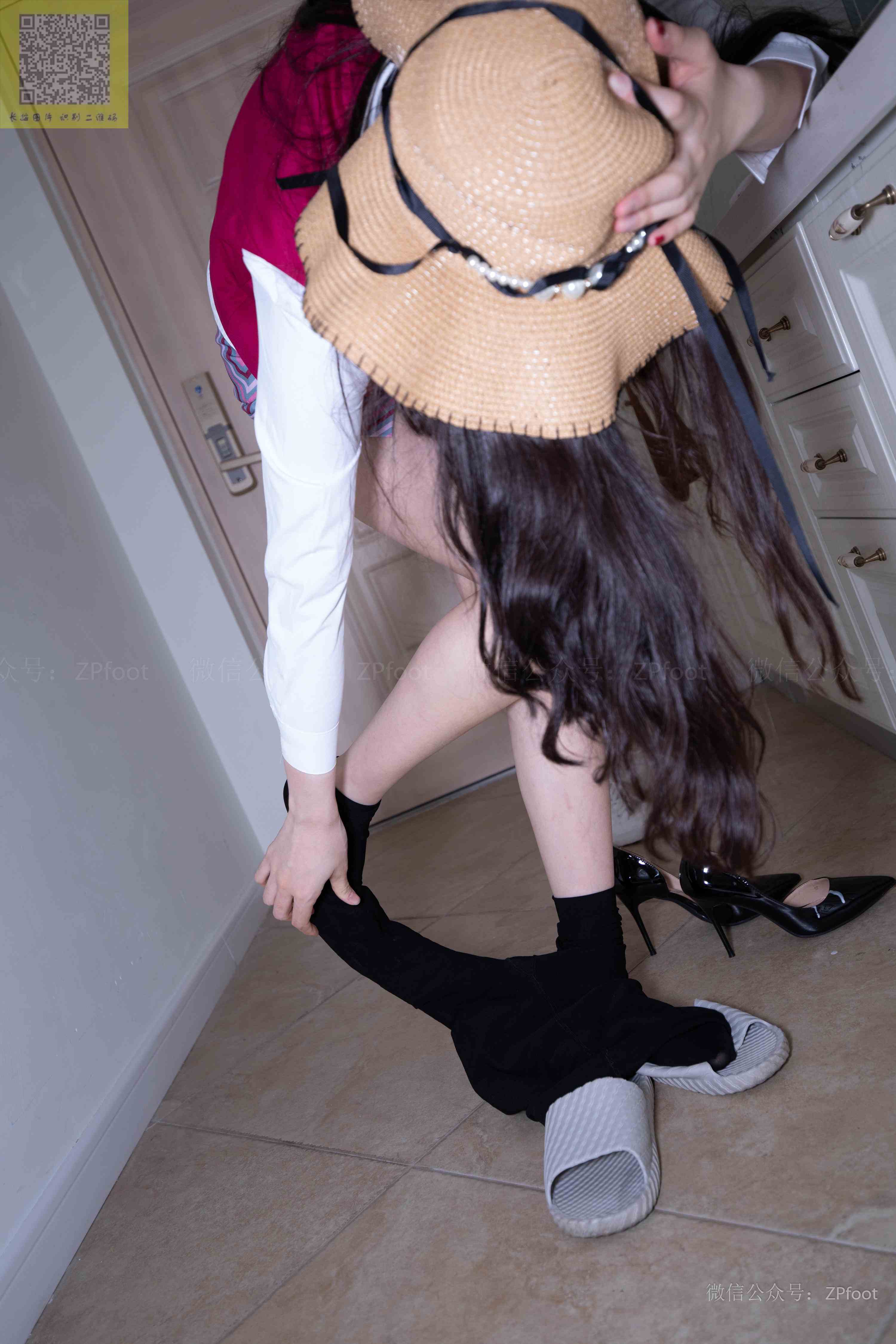 China Beauty Legs and feet 1423