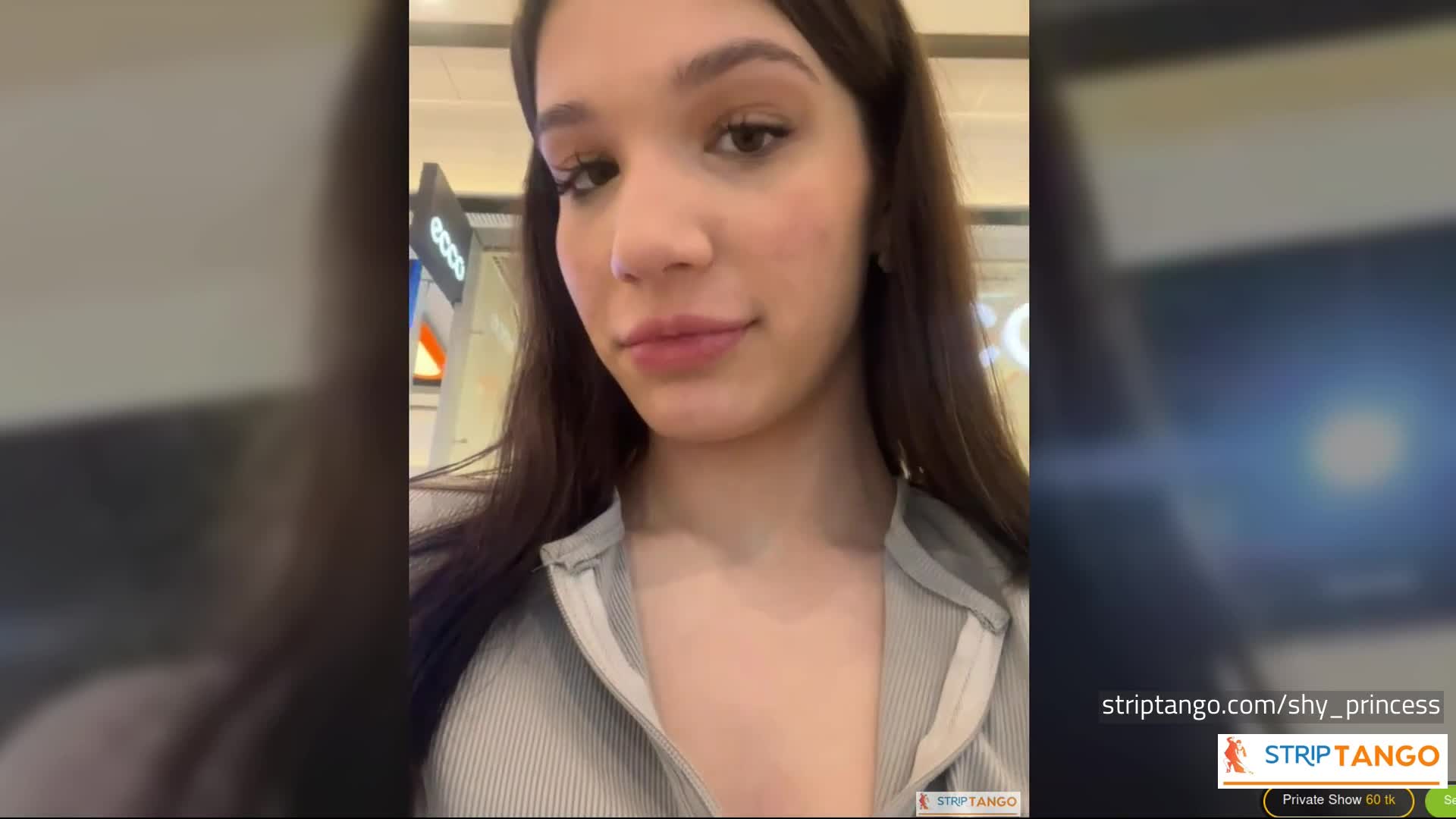 Striptango Outdoor Tease – 1000 Pics of Big Ass, Big Tits &