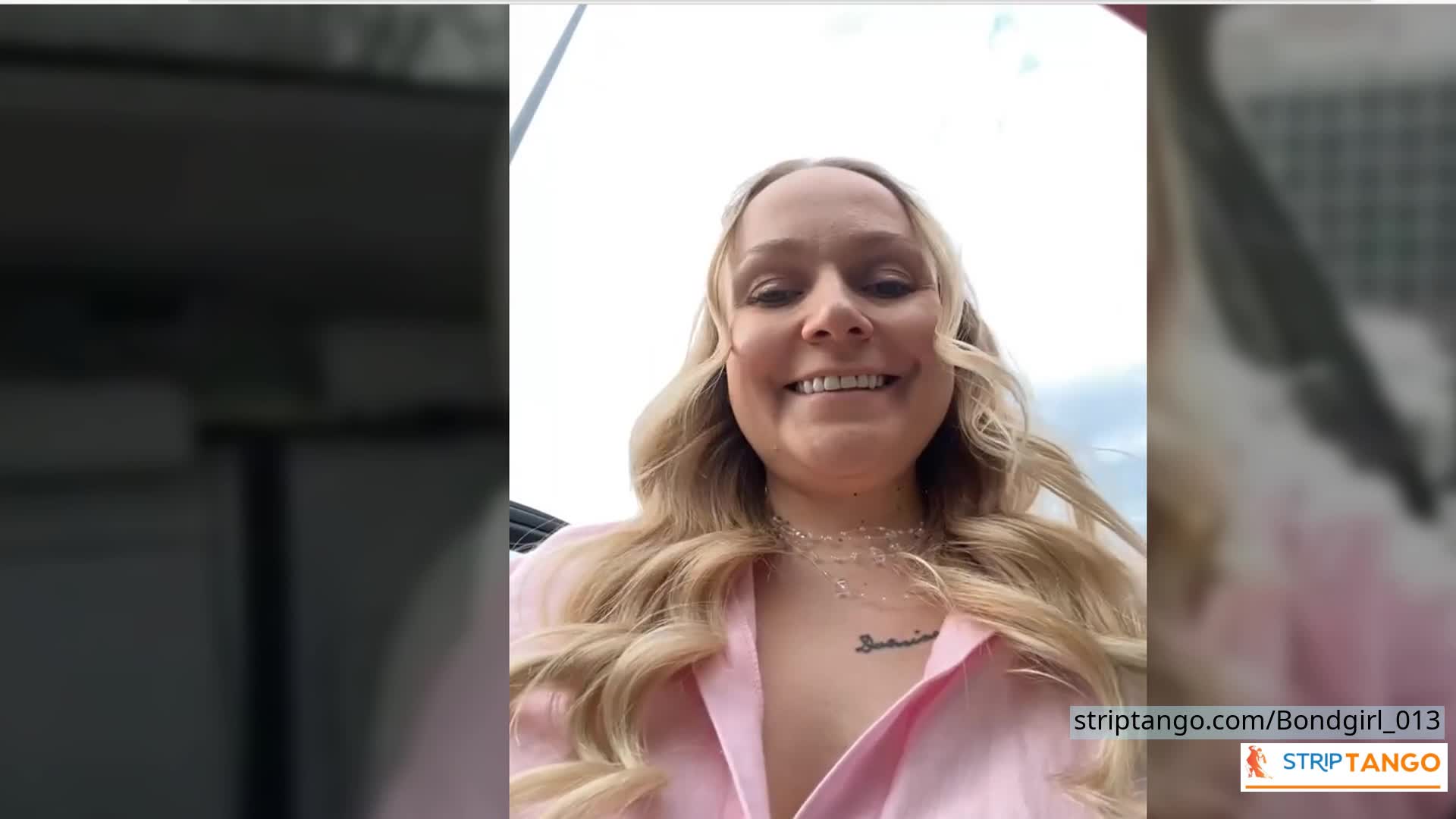 300 Pics of Big Ass, Big Tits & Hairy Pussy Striptango Camgi