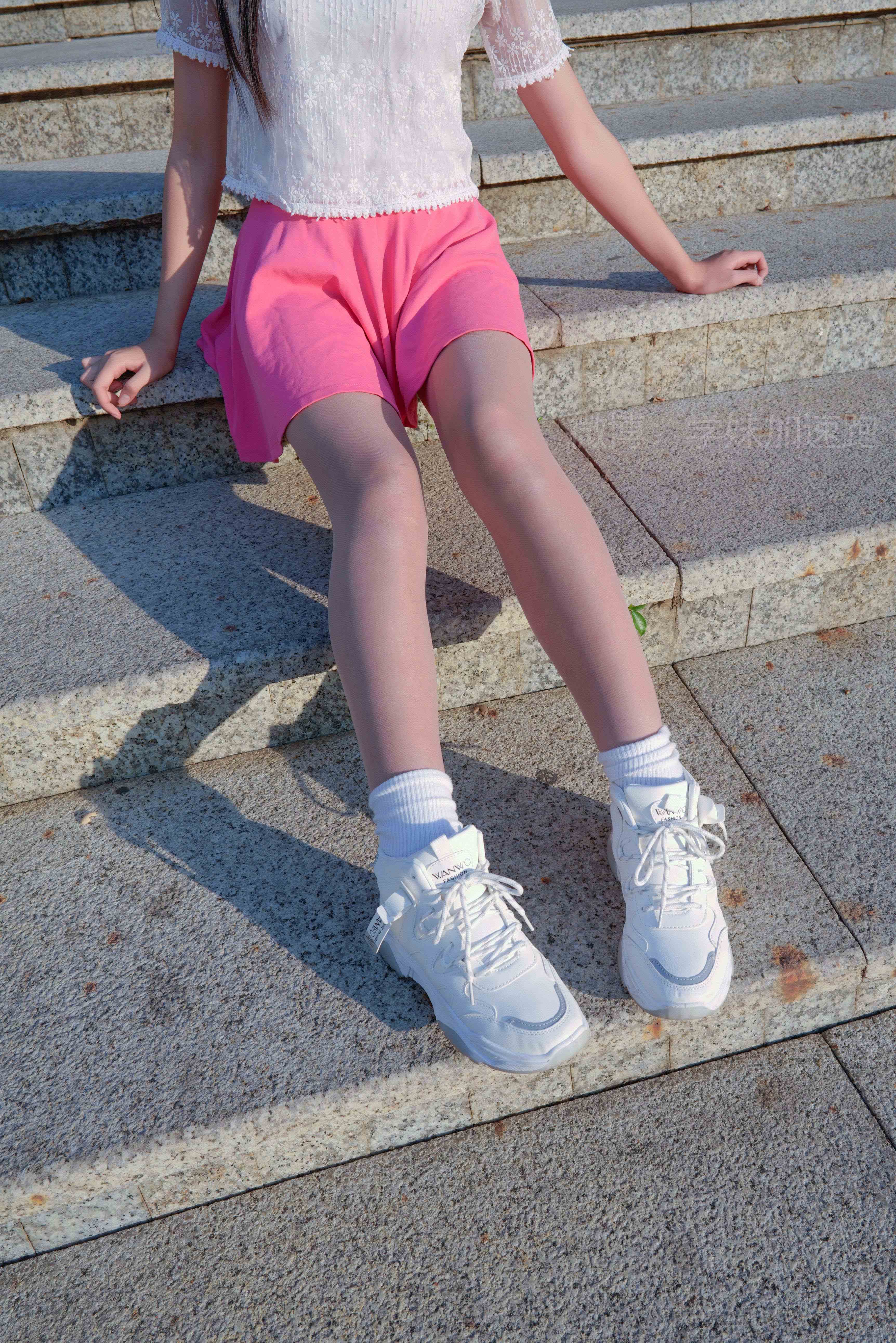 China Beauty Legs and feet 1433