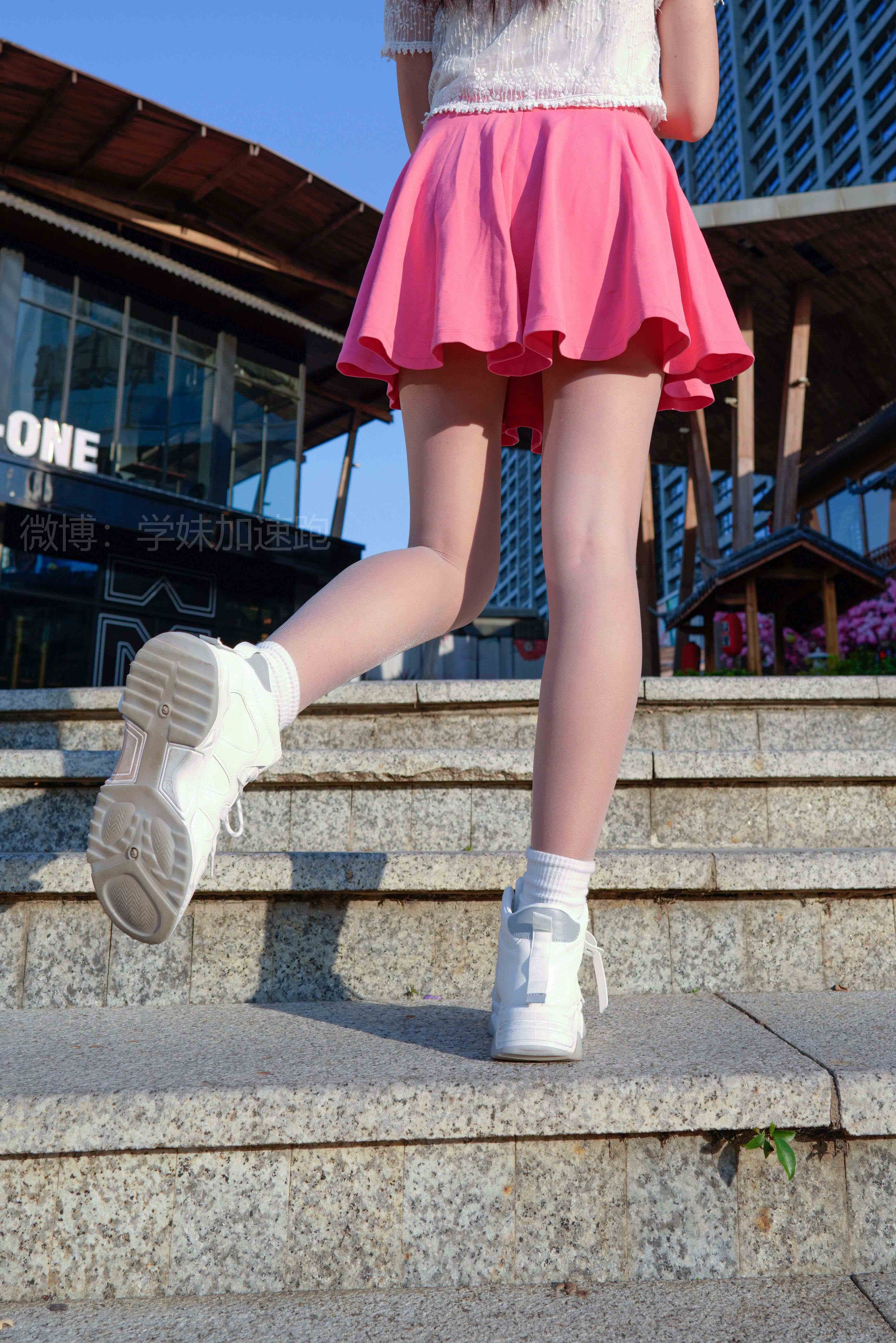 China Beauty Legs and feet 1433