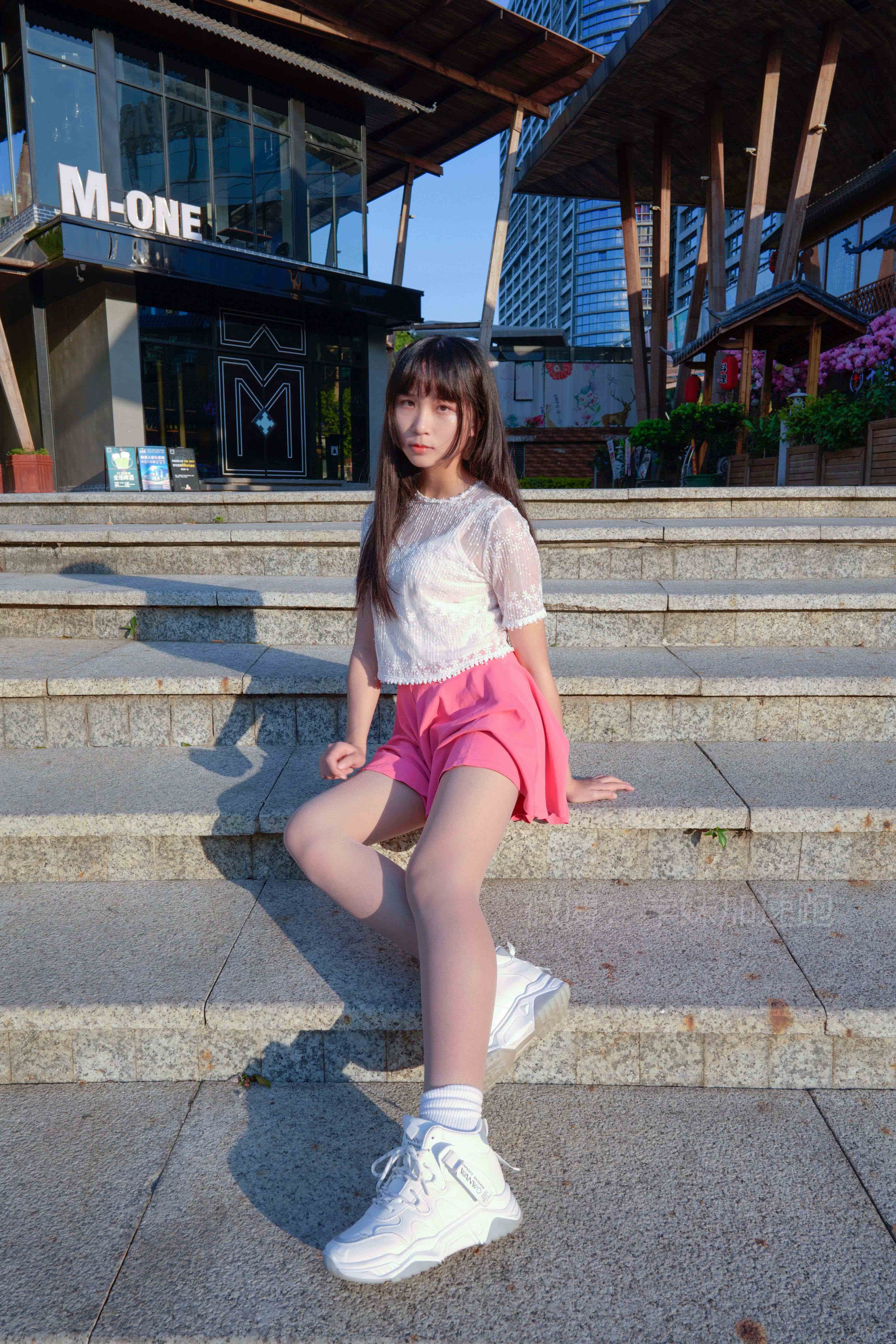 China Beauty Legs and feet 1433