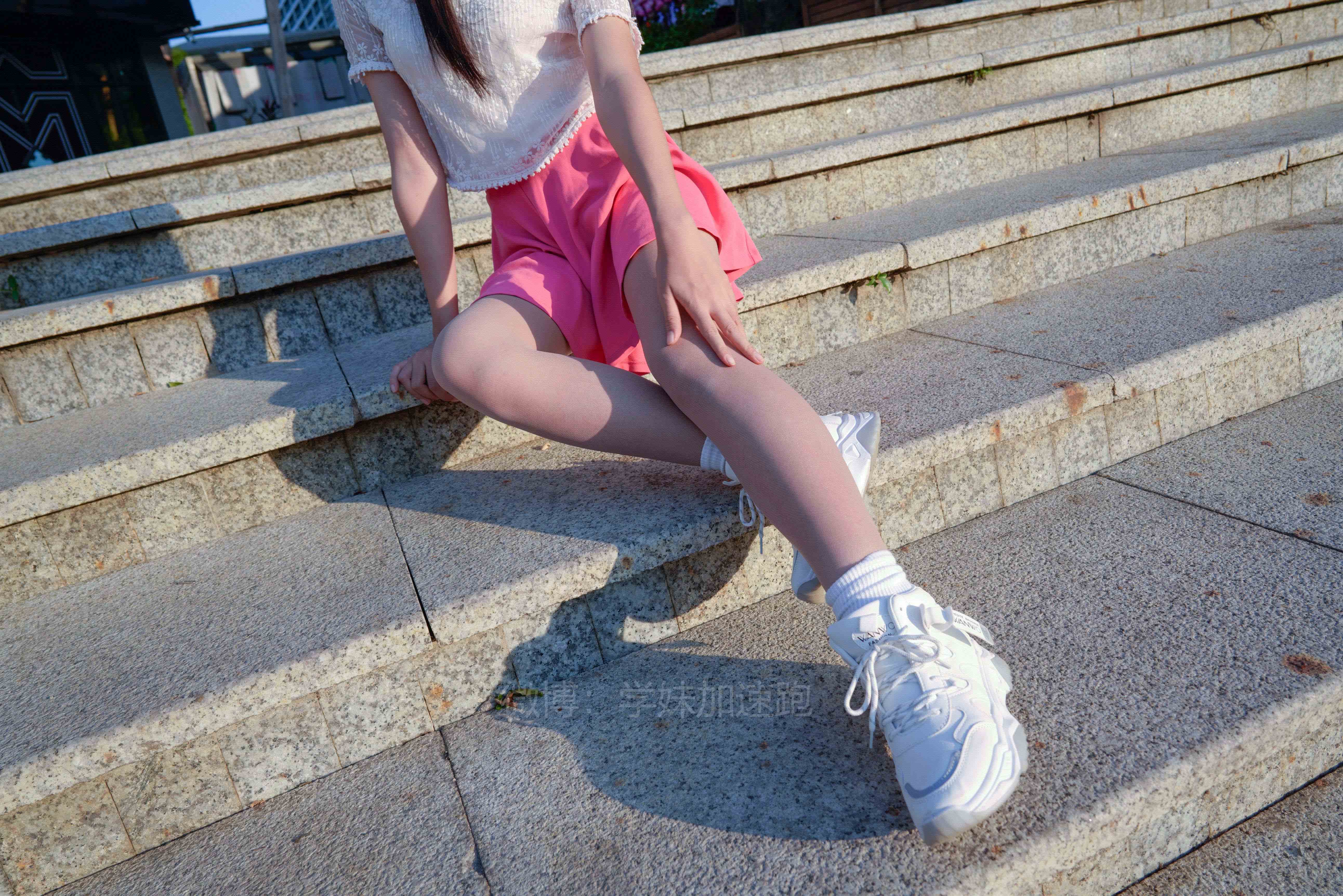 China Beauty Legs and feet 1433