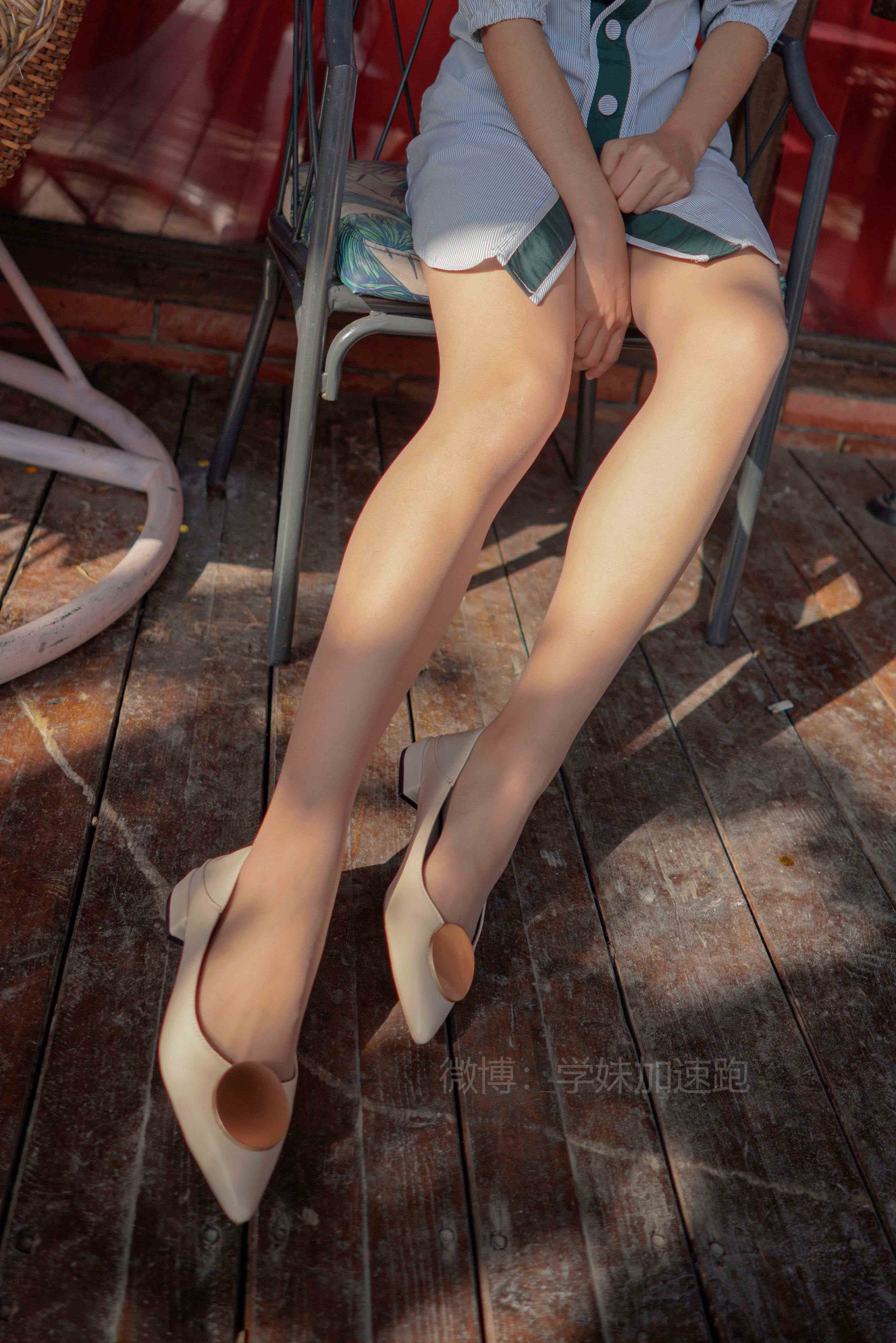 China Beauty Legs and feet 1434