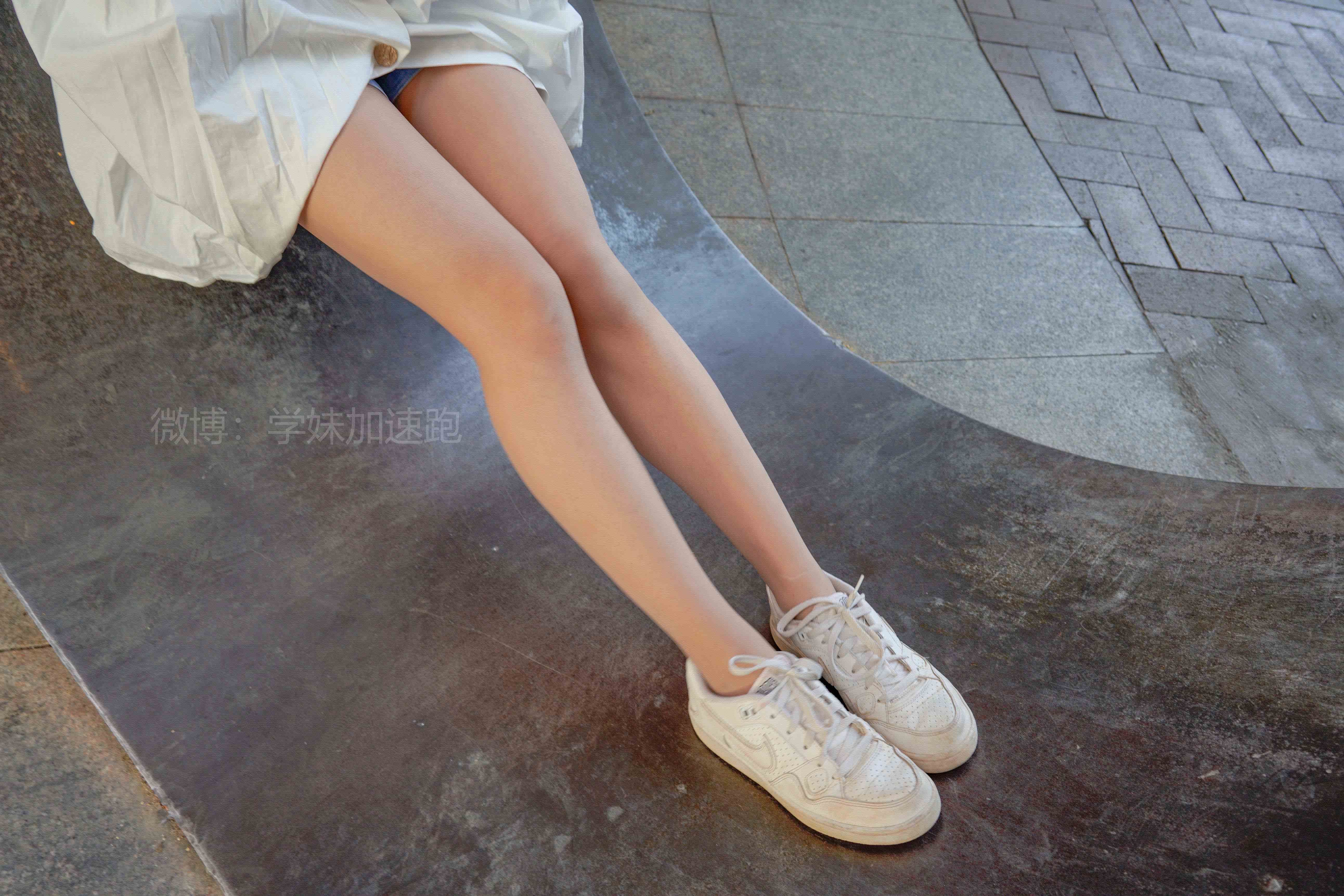 China Beauty Legs and feet 1436