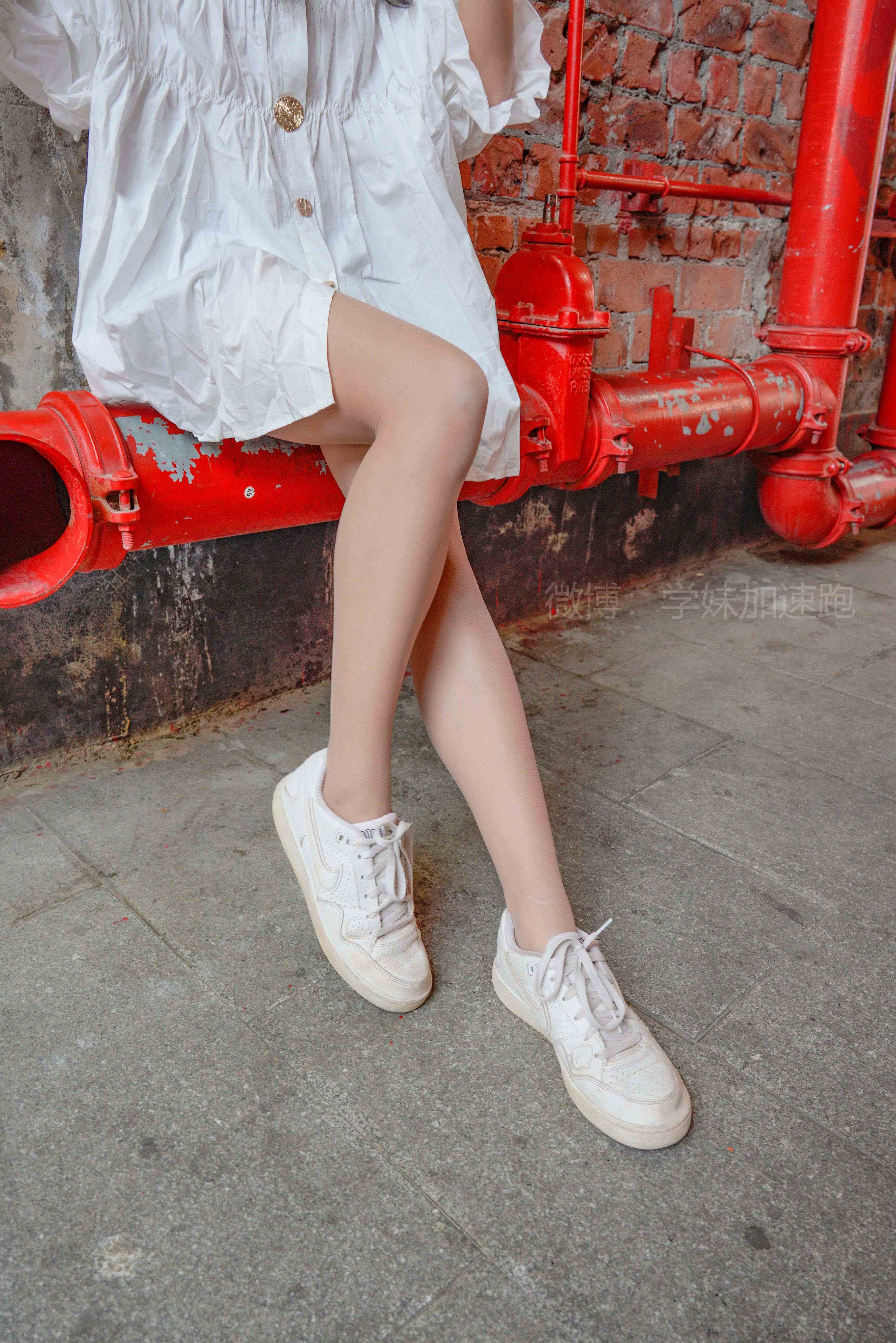 China Beauty Legs and feet 1436