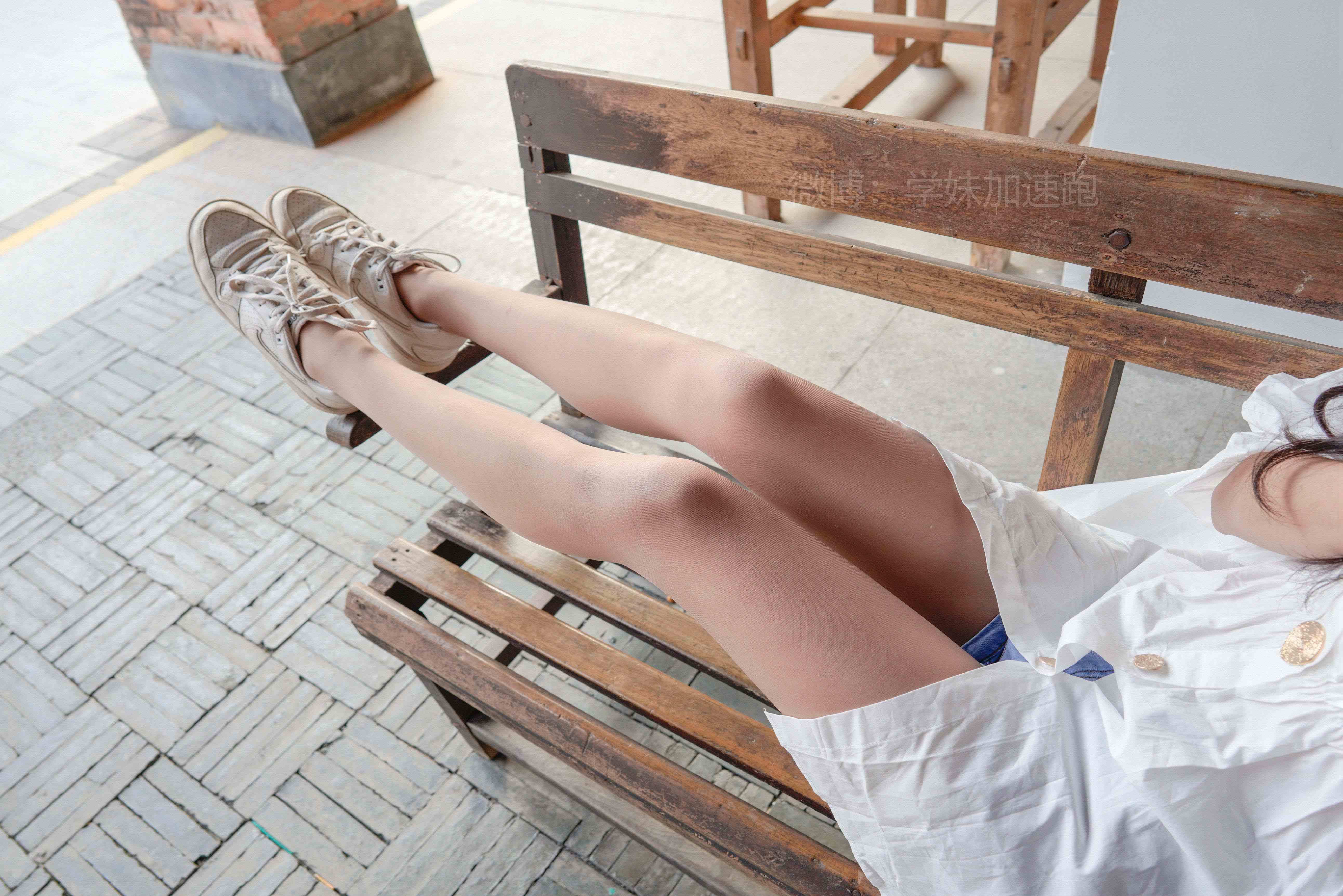 China Beauty Legs and feet 1436