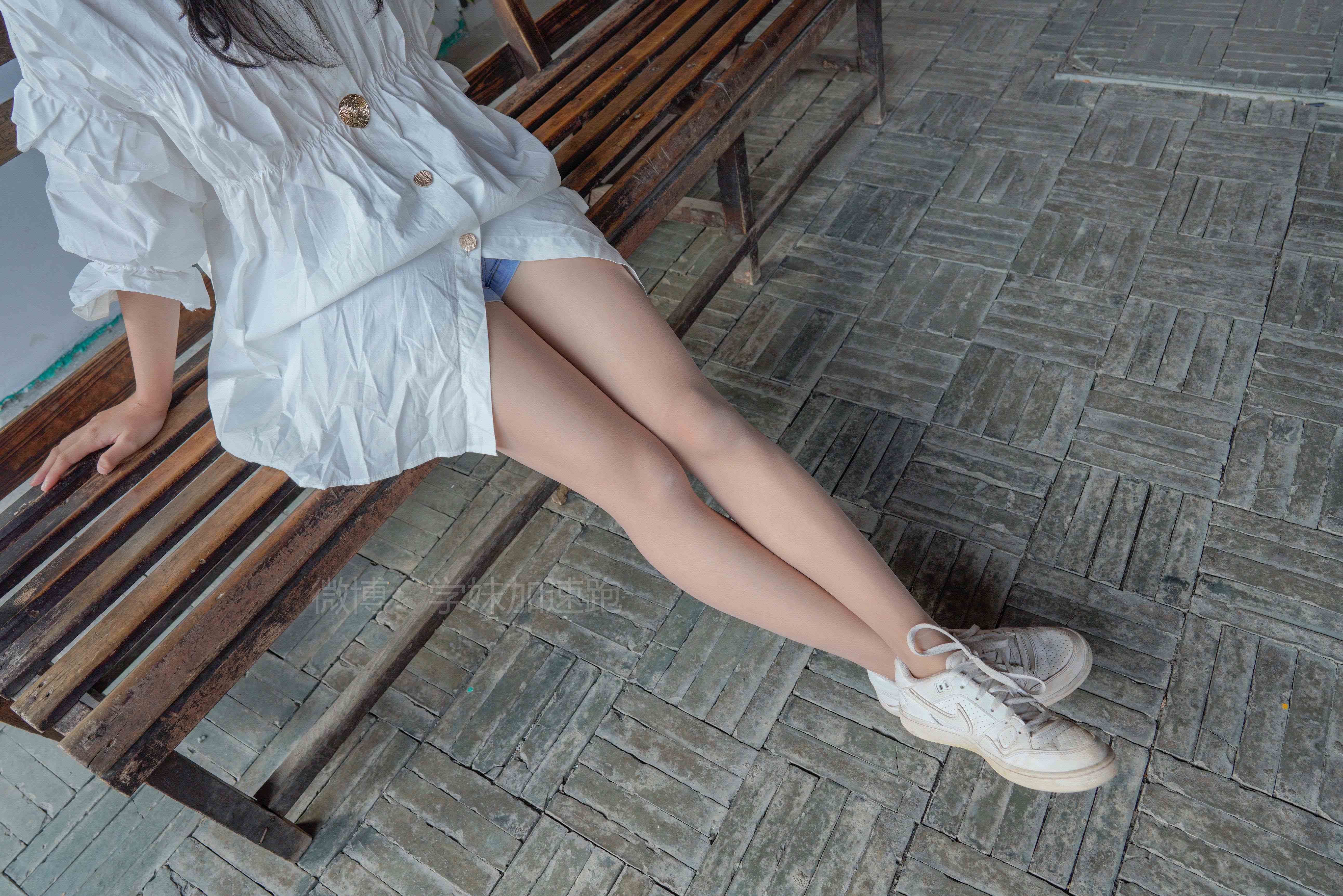 China Beauty Legs and feet 1436