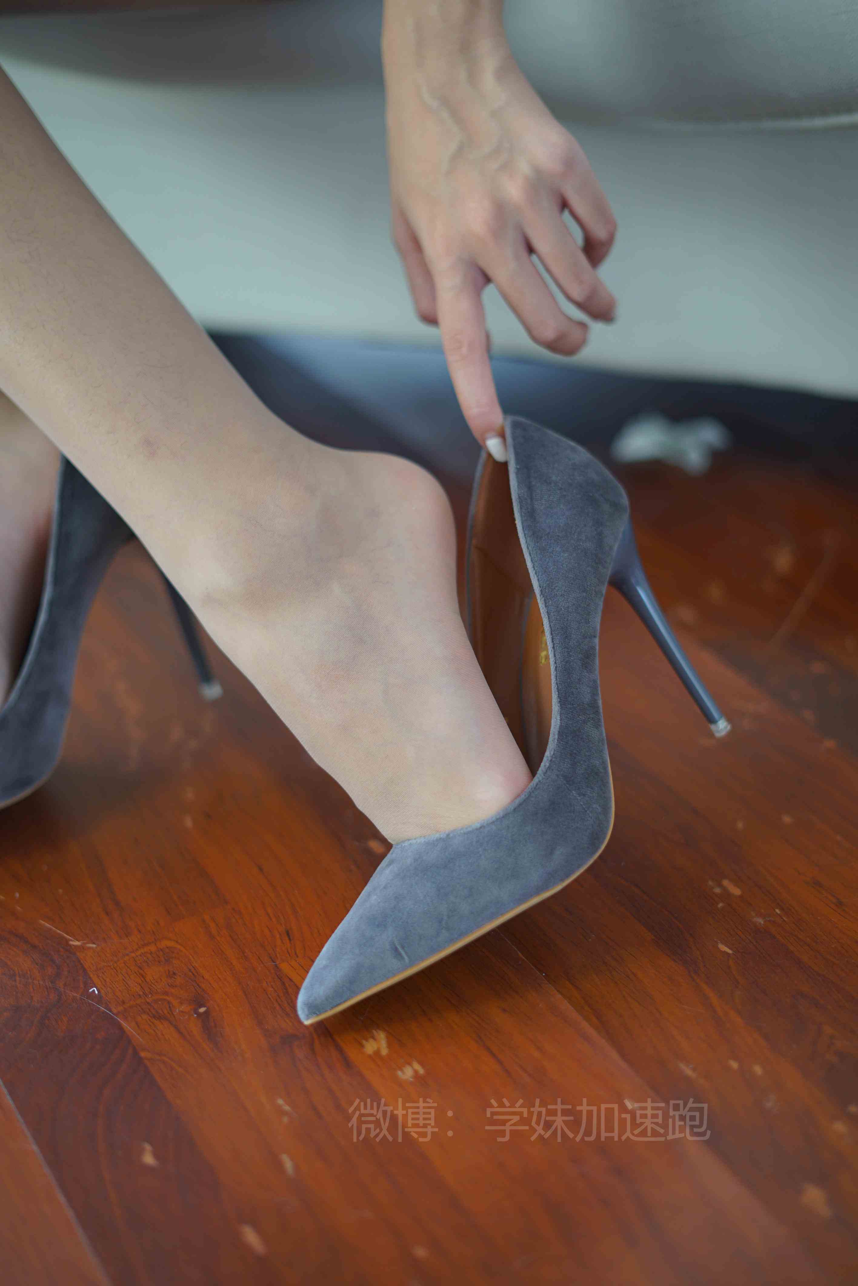 China Beauty Legs and feet 1437