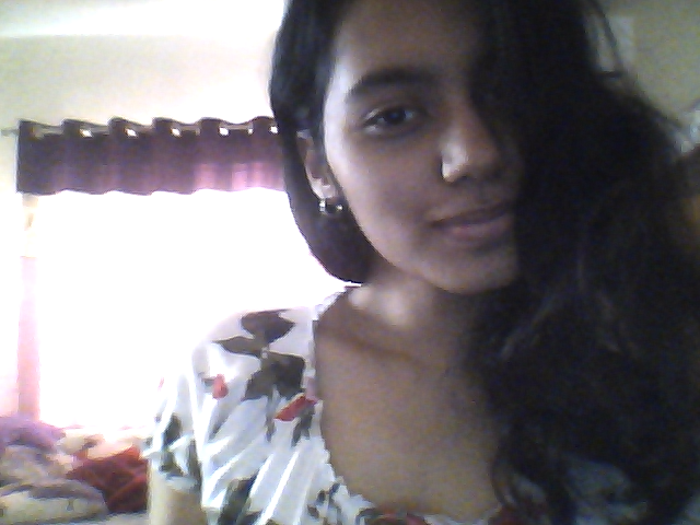 Bengali Girl Pic and Vids for Lover