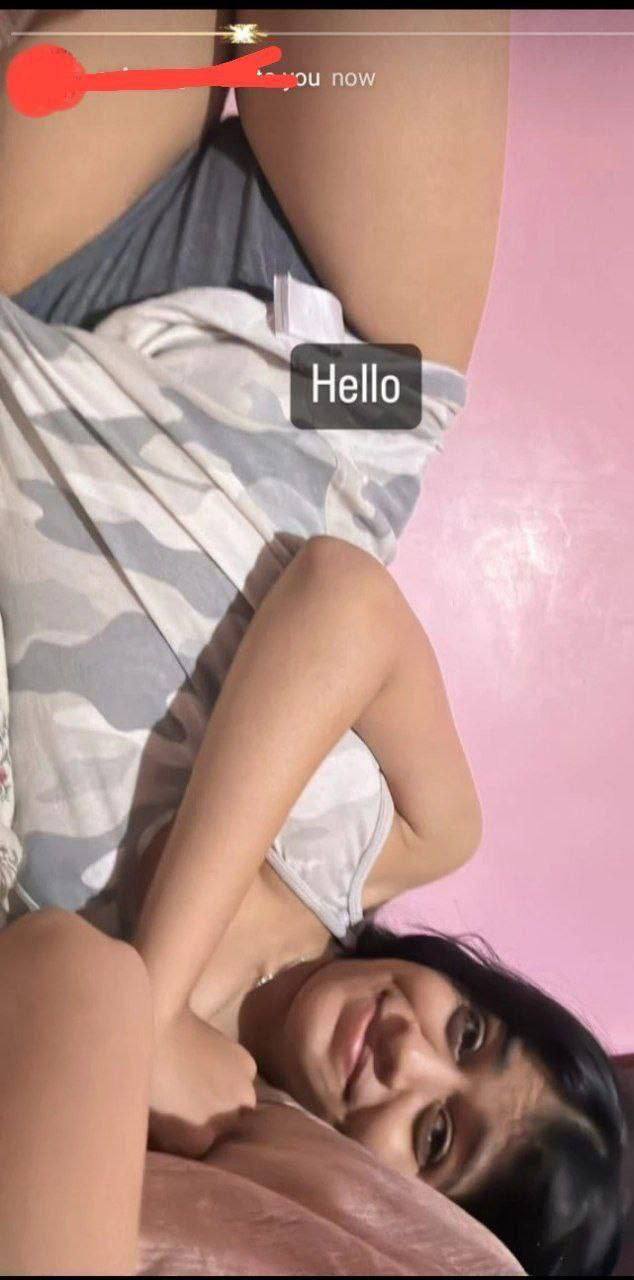 Cute Shy Delhi Girl Hot Pics