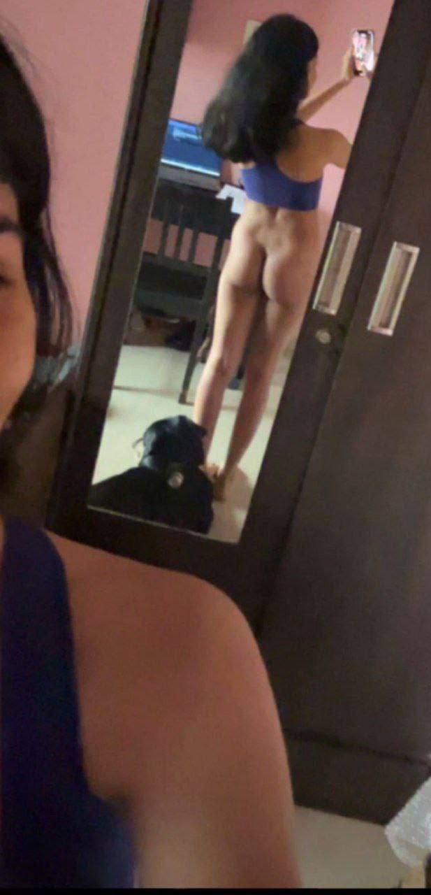 Cute Shy Delhi Girl Hot Pics