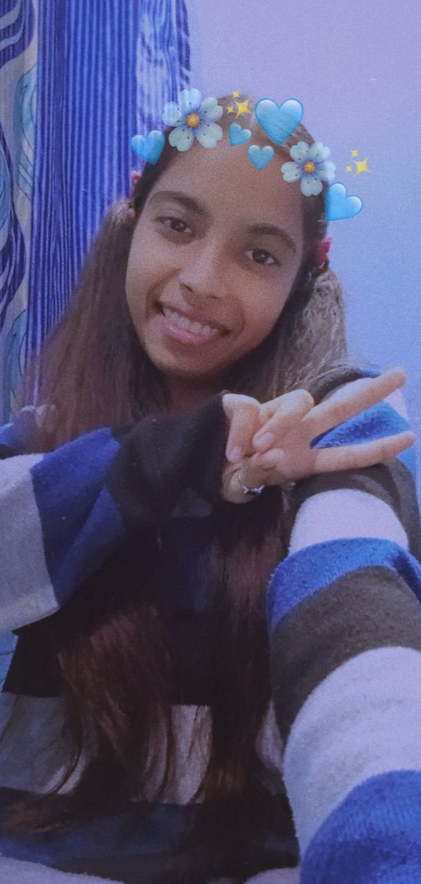 Cute Slim Babe Selfshot Pussy Pics