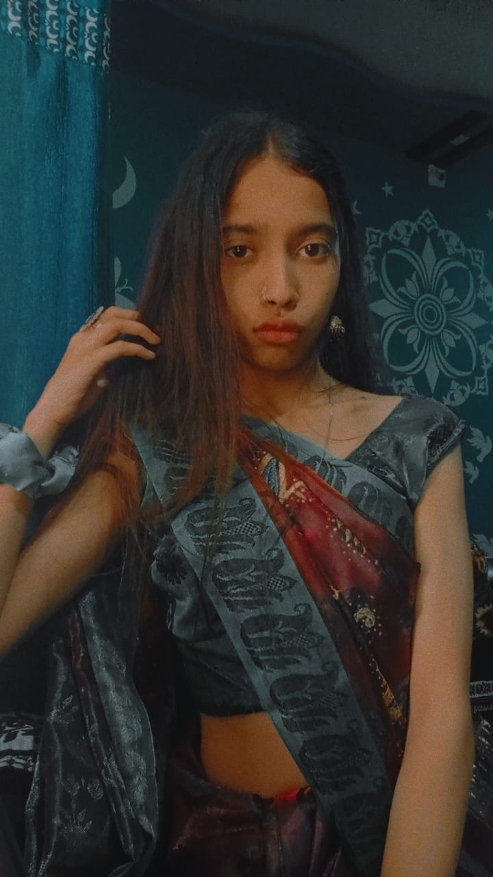 Cute Slim Babe Selfshot Pussy Pics