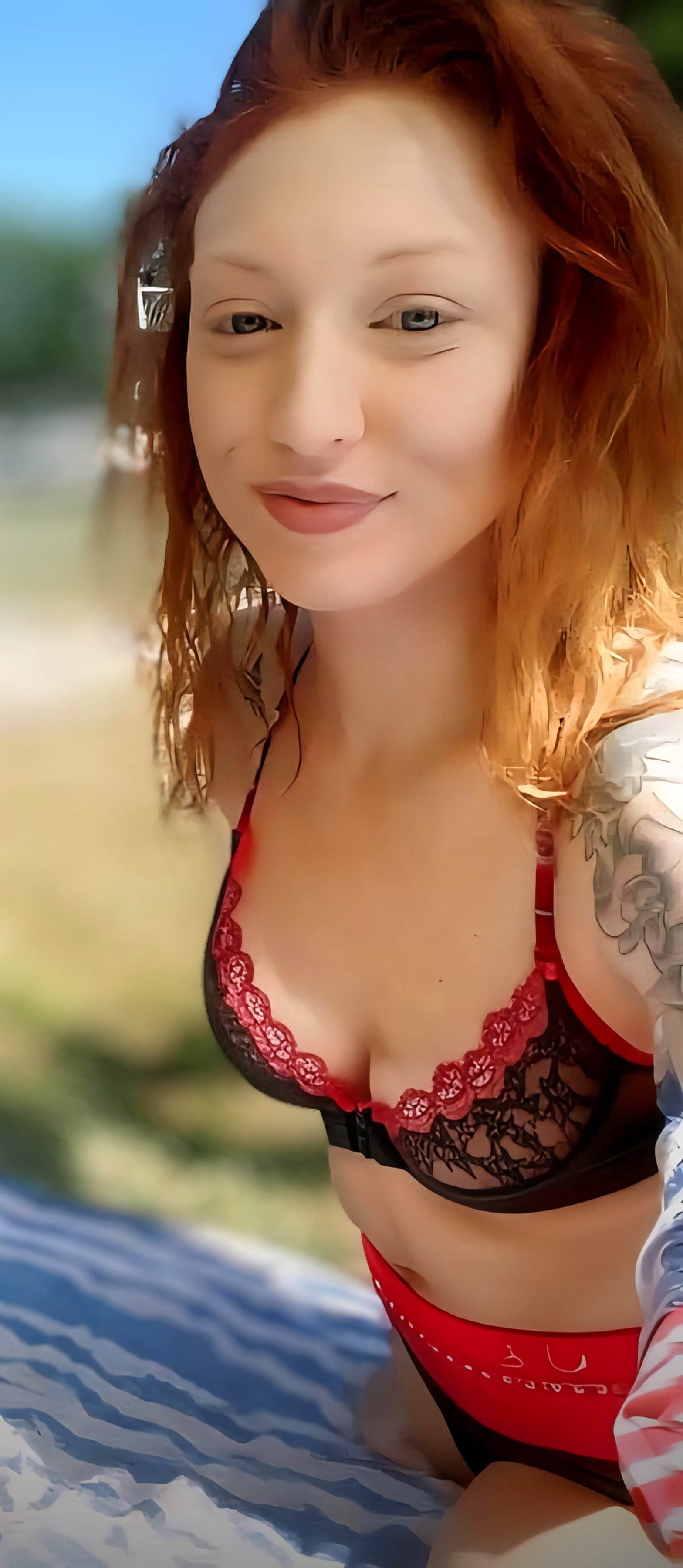 Chicagoland Milfs in Lingerie