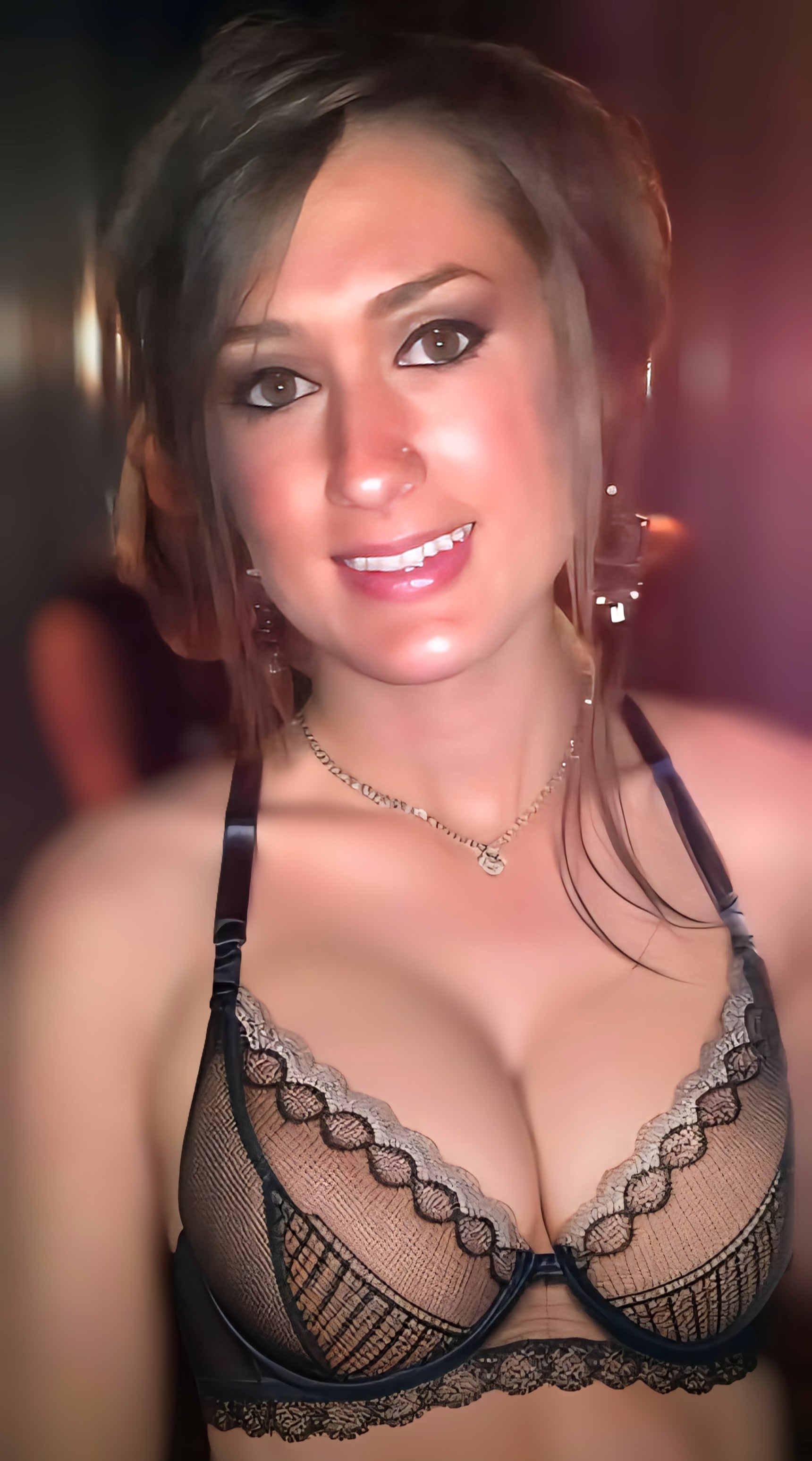 Chicagoland Milfs in Lingerie