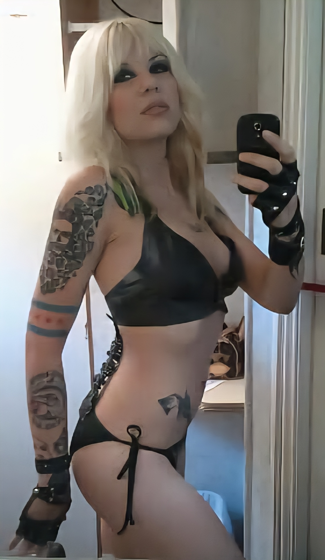 Chicagoland Milfs in Lingerie