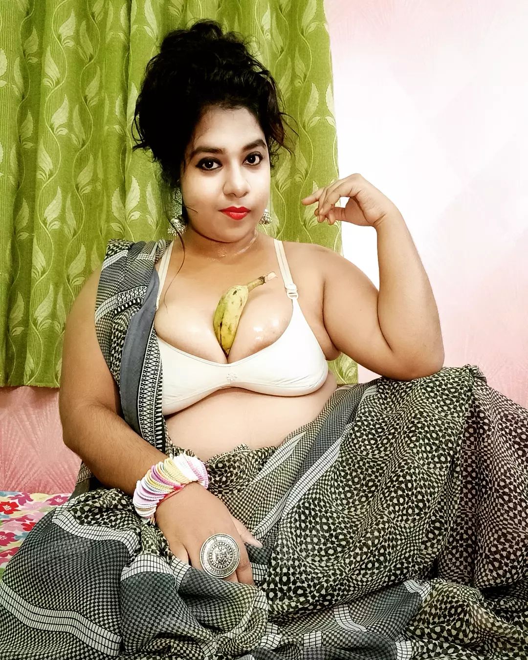 Monalisha Ghosh Nude Butterfly Love Honeybee Xxx Tilottama