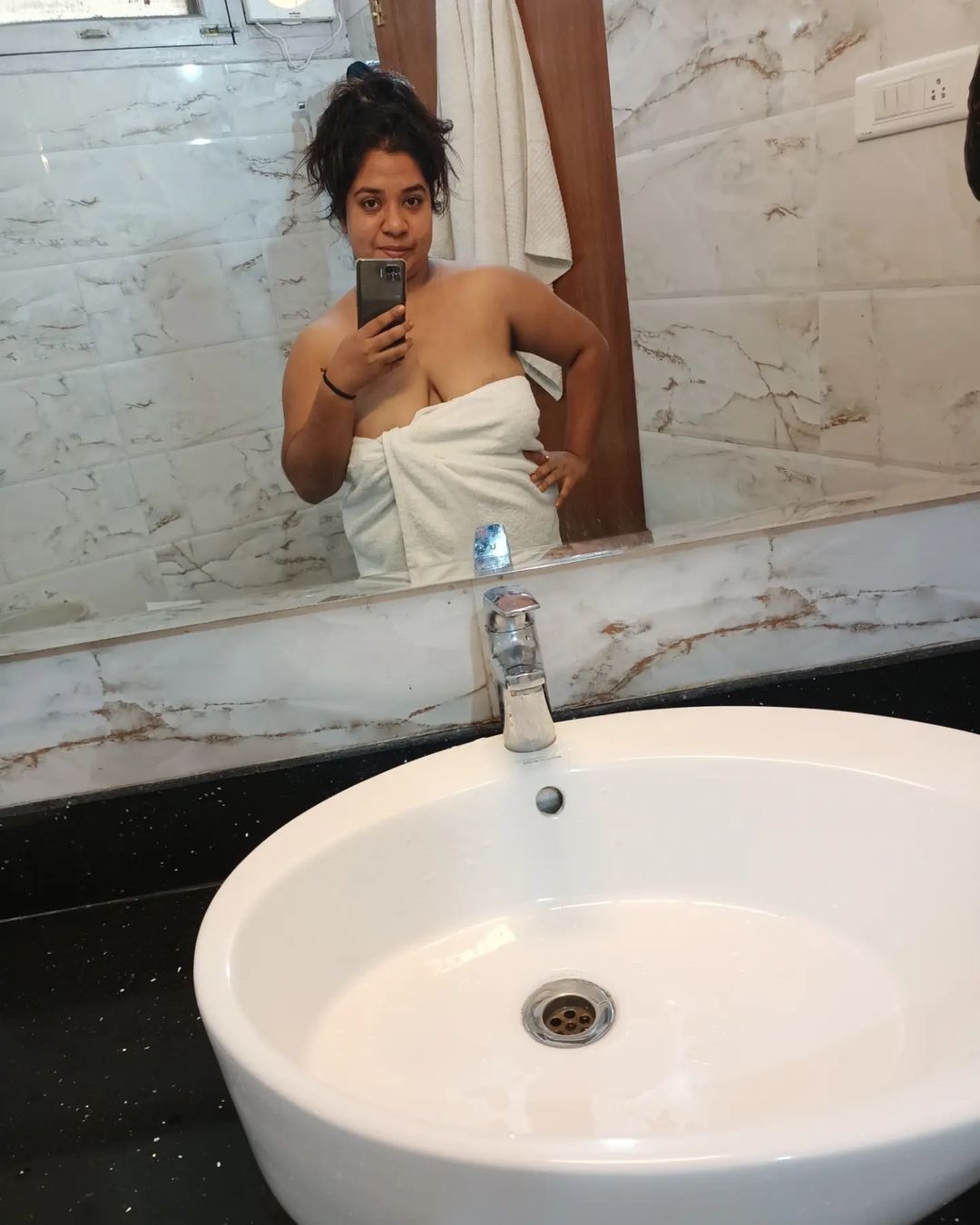 Monalisha Ghosh Nude Butterfly Love Honeybee Xxx Tilottama