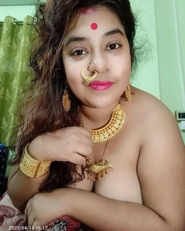 Monalisha Ghosh Nude Butterfly Love Honeybee Xxx Tilottama