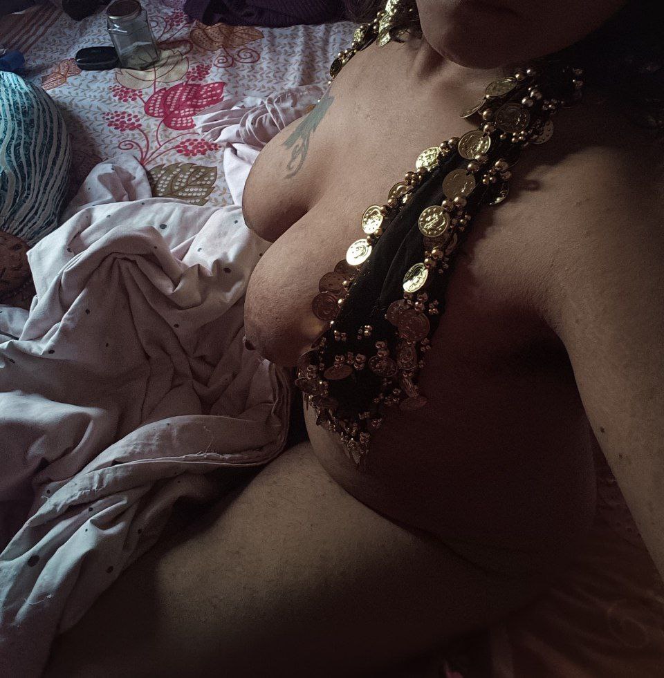 Hercanvass Nude GG Xxx