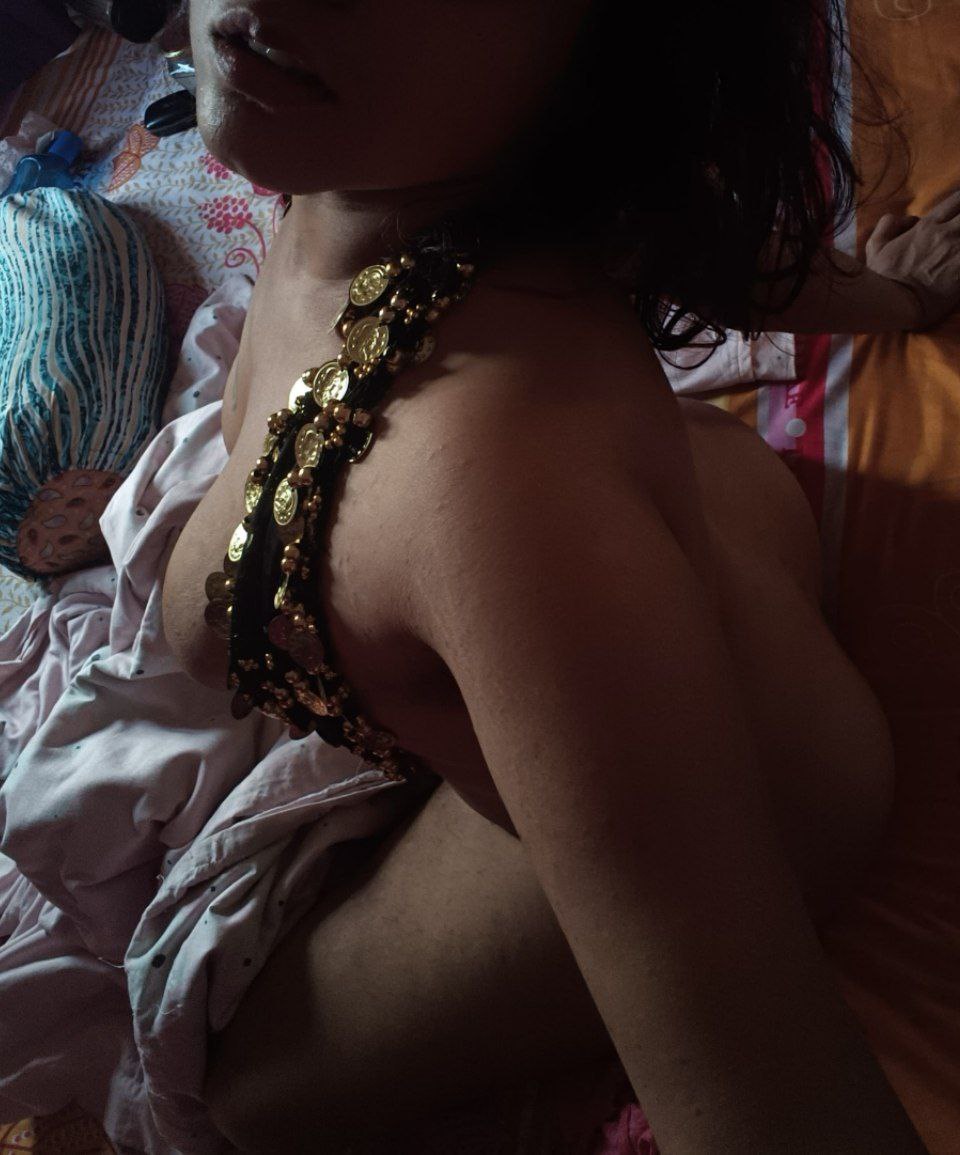 Hercanvass Nude GG Xxx