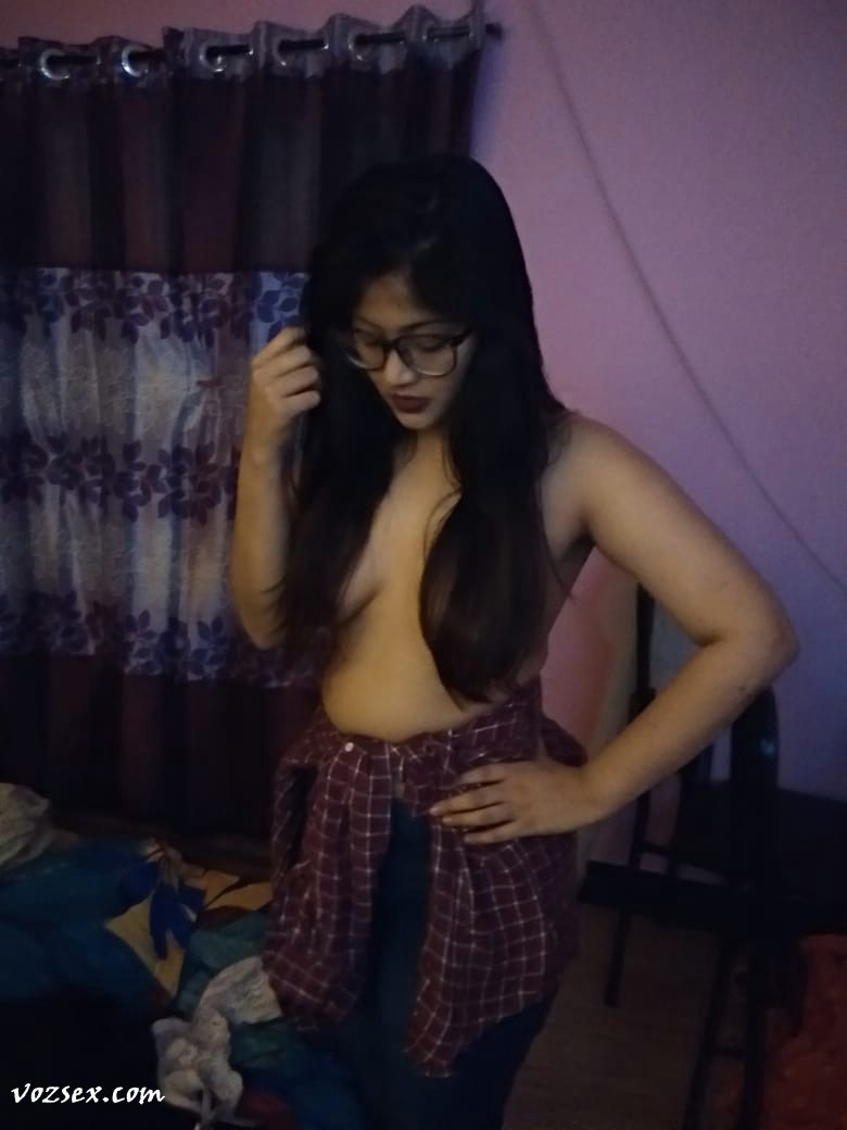 Bangladeshi Girl Srabontee Daffodil University Student Nude