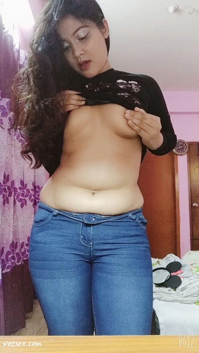 Bangladeshi Girl Srabontee Daffodil University Student Nude