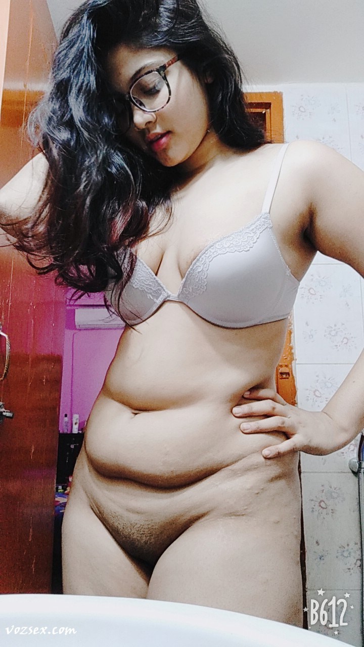 Bangladeshi Girl Srabontee Daffodil University Student Nude