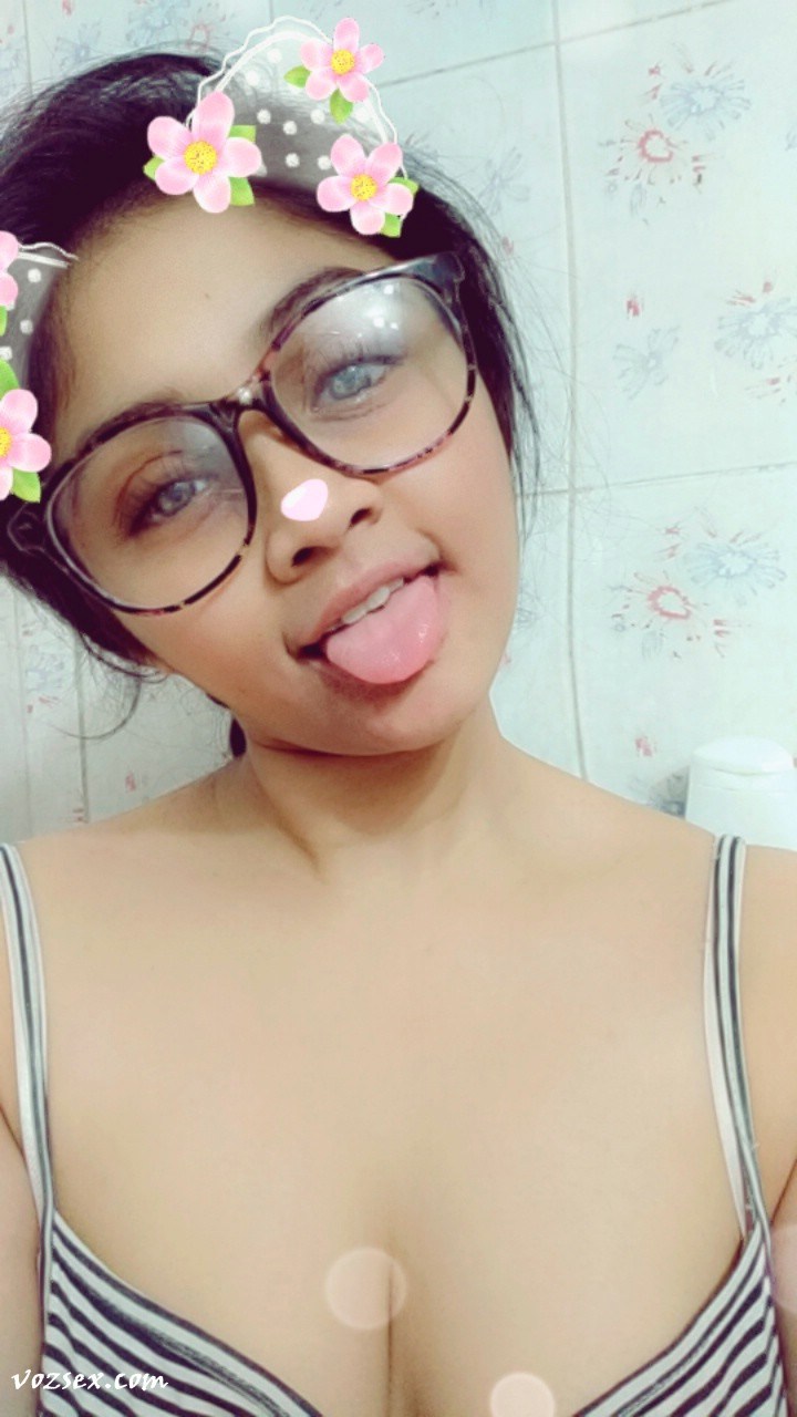 Bangladeshi Girl Srabontee Daffodil University Student Nude