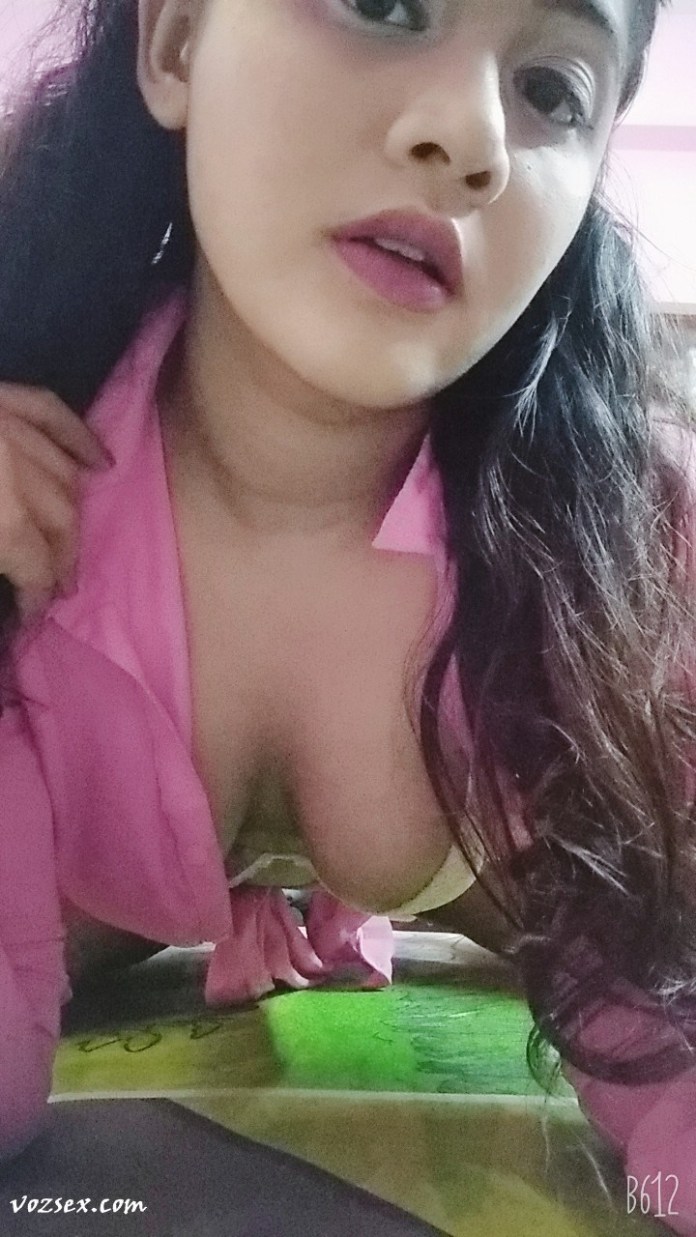 Bangladeshi Girl Srabontee Daffodil University Student Nude